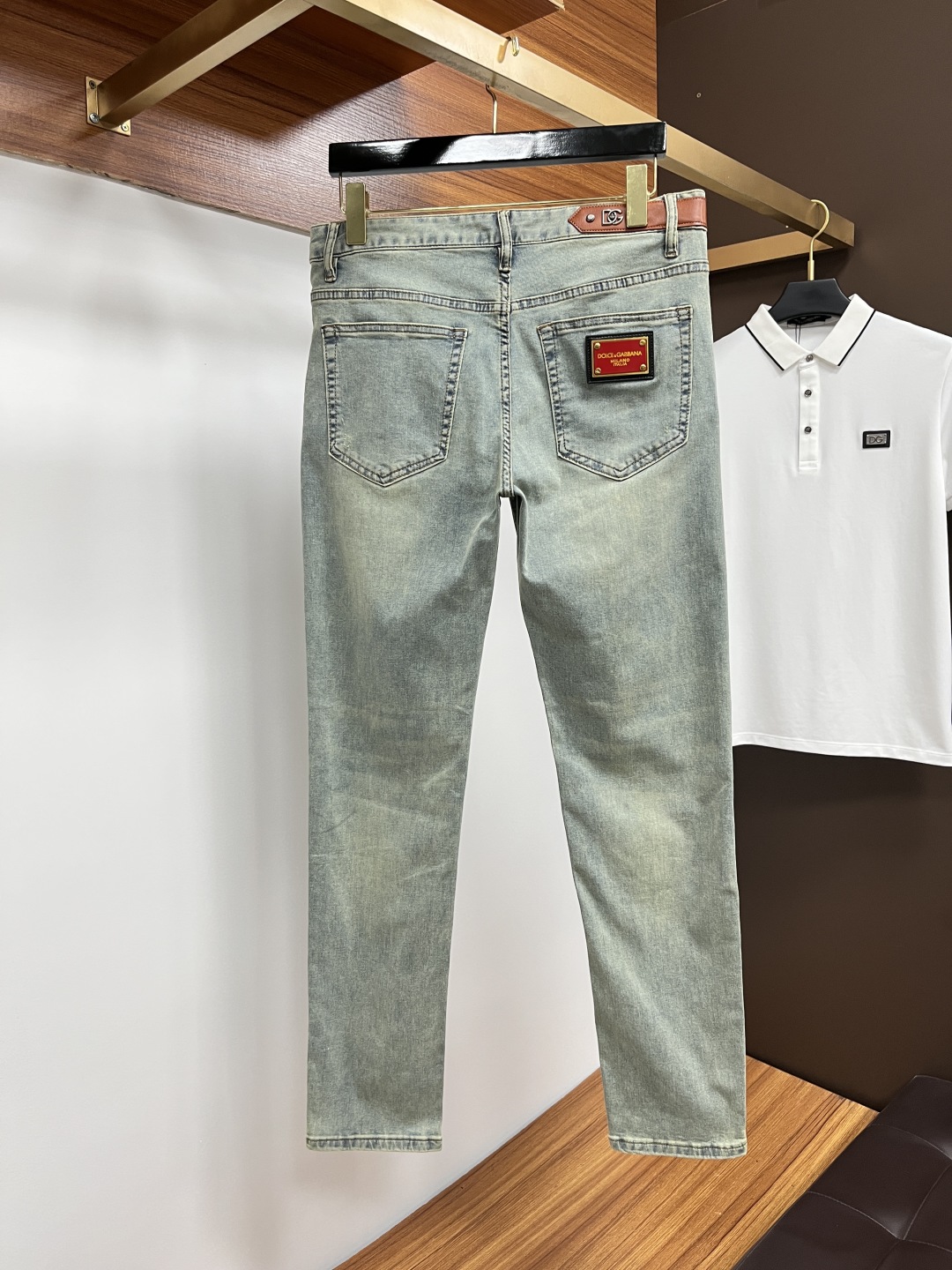 jeans