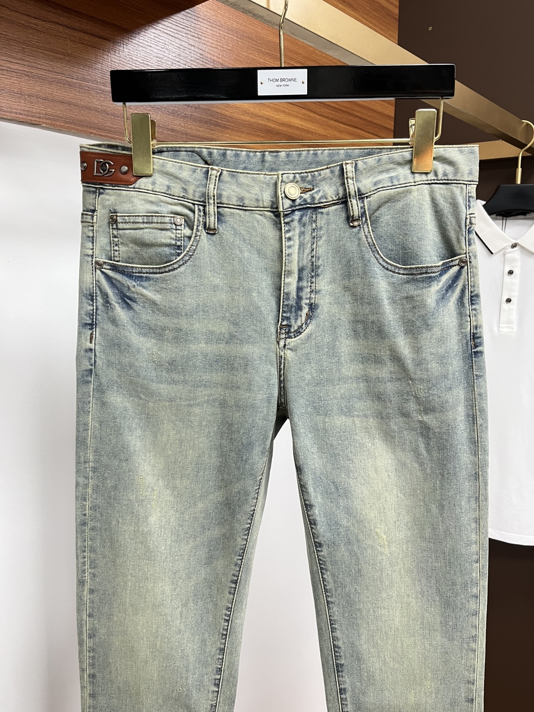 jeans