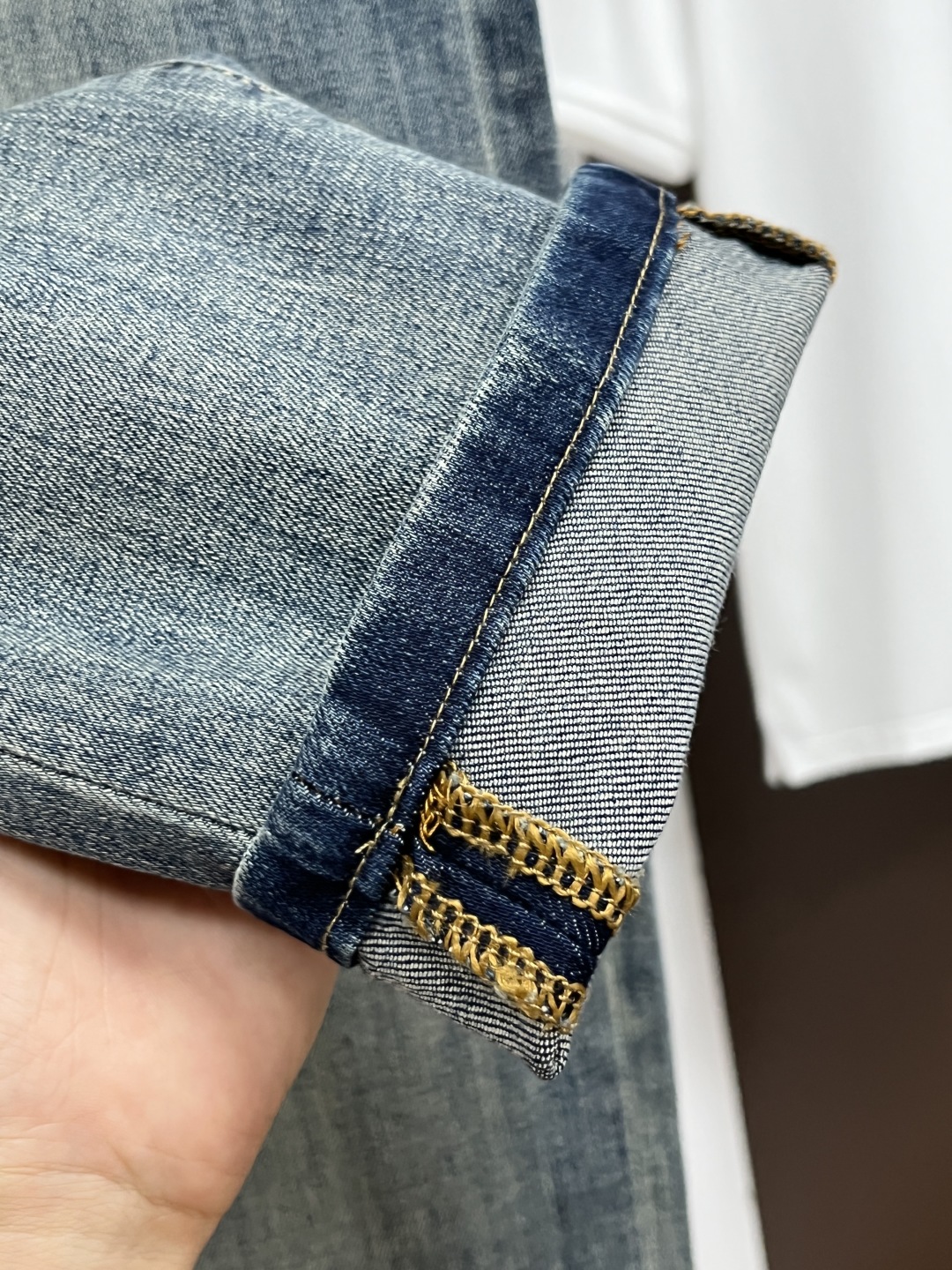 jeans