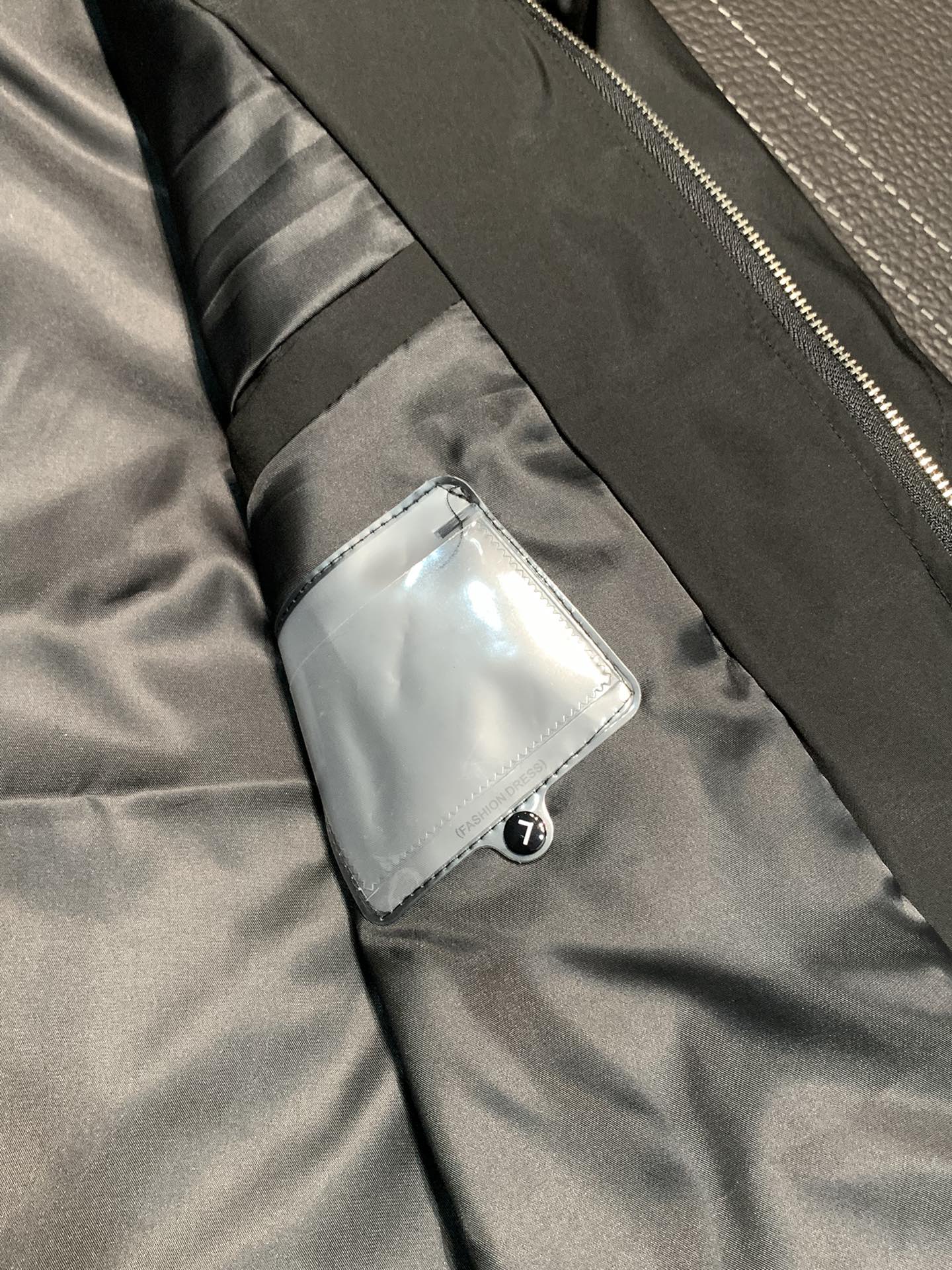 Hoodies & Sweatshirts