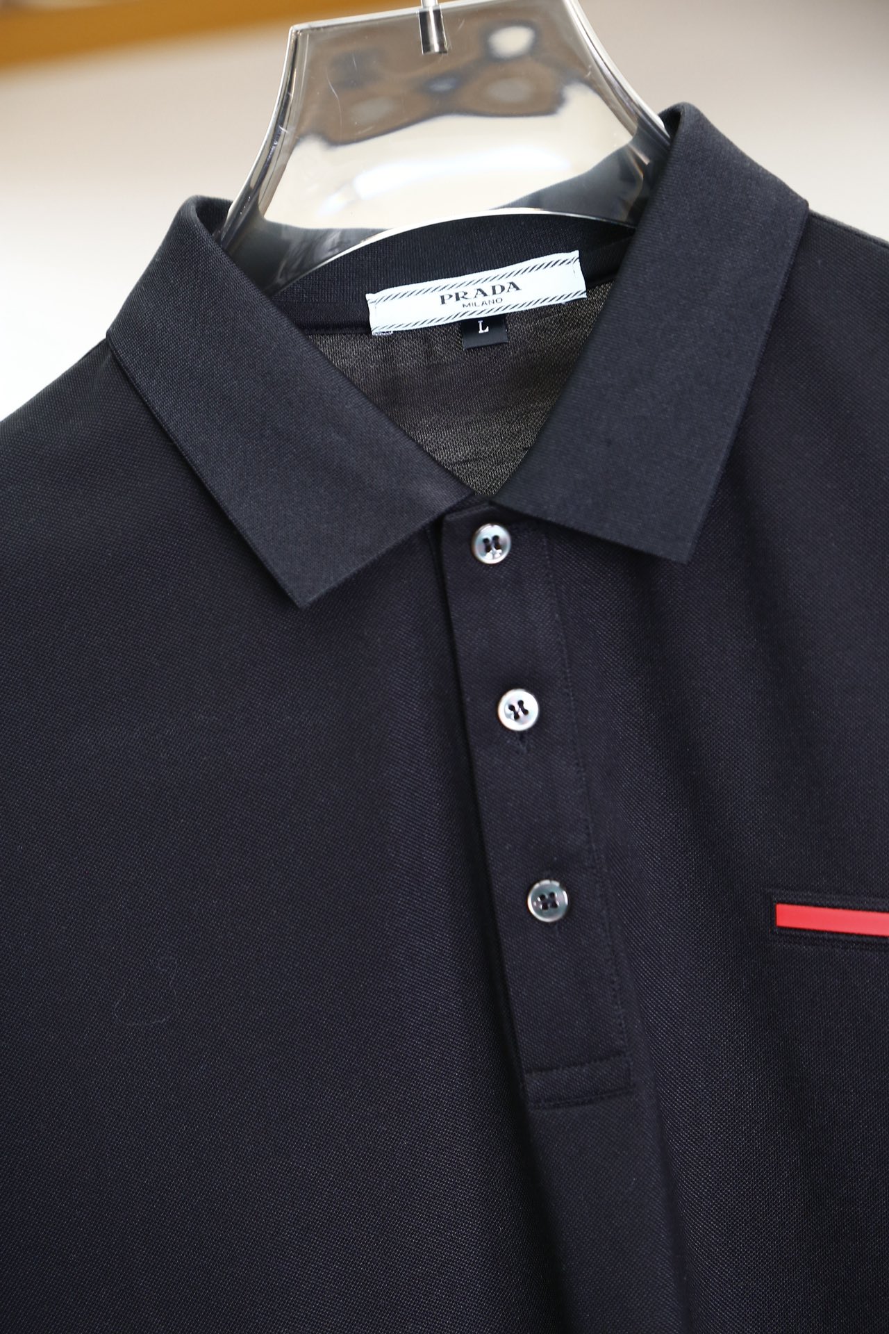 Polos