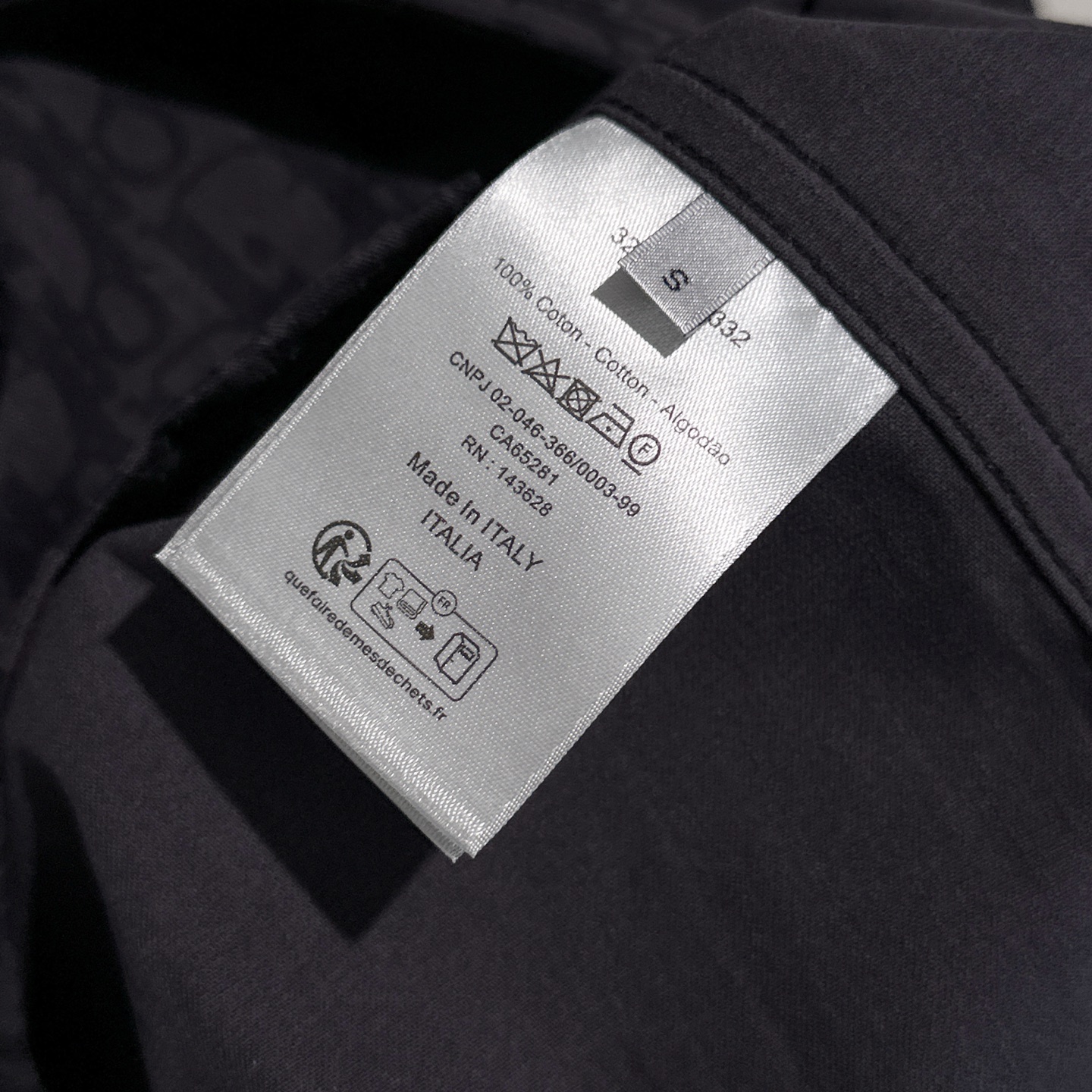 Coats & Jackets
