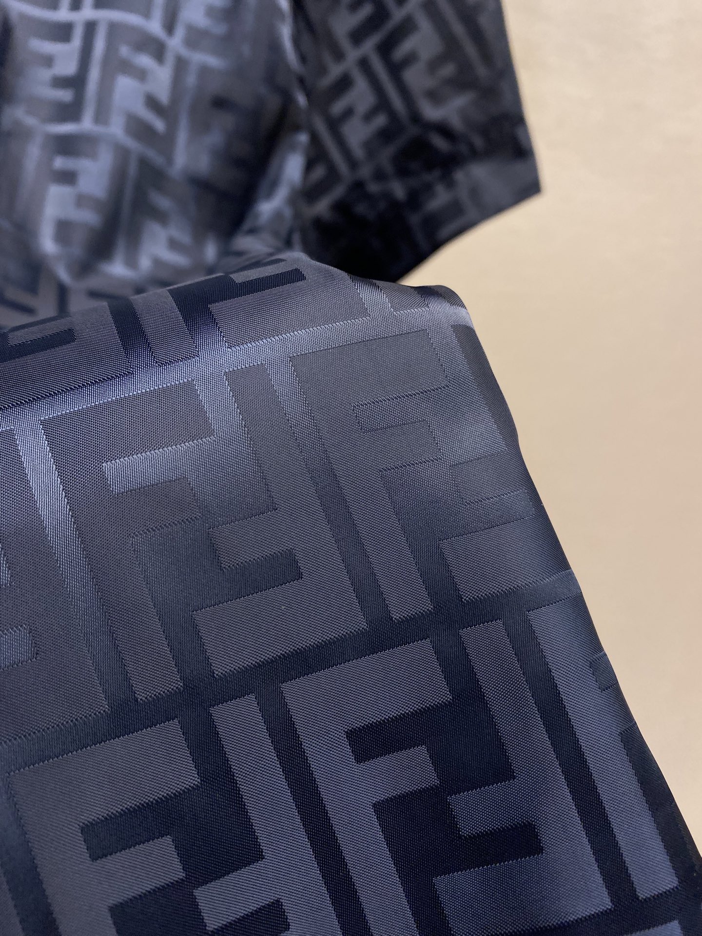 Hoodies & Sweatshirts