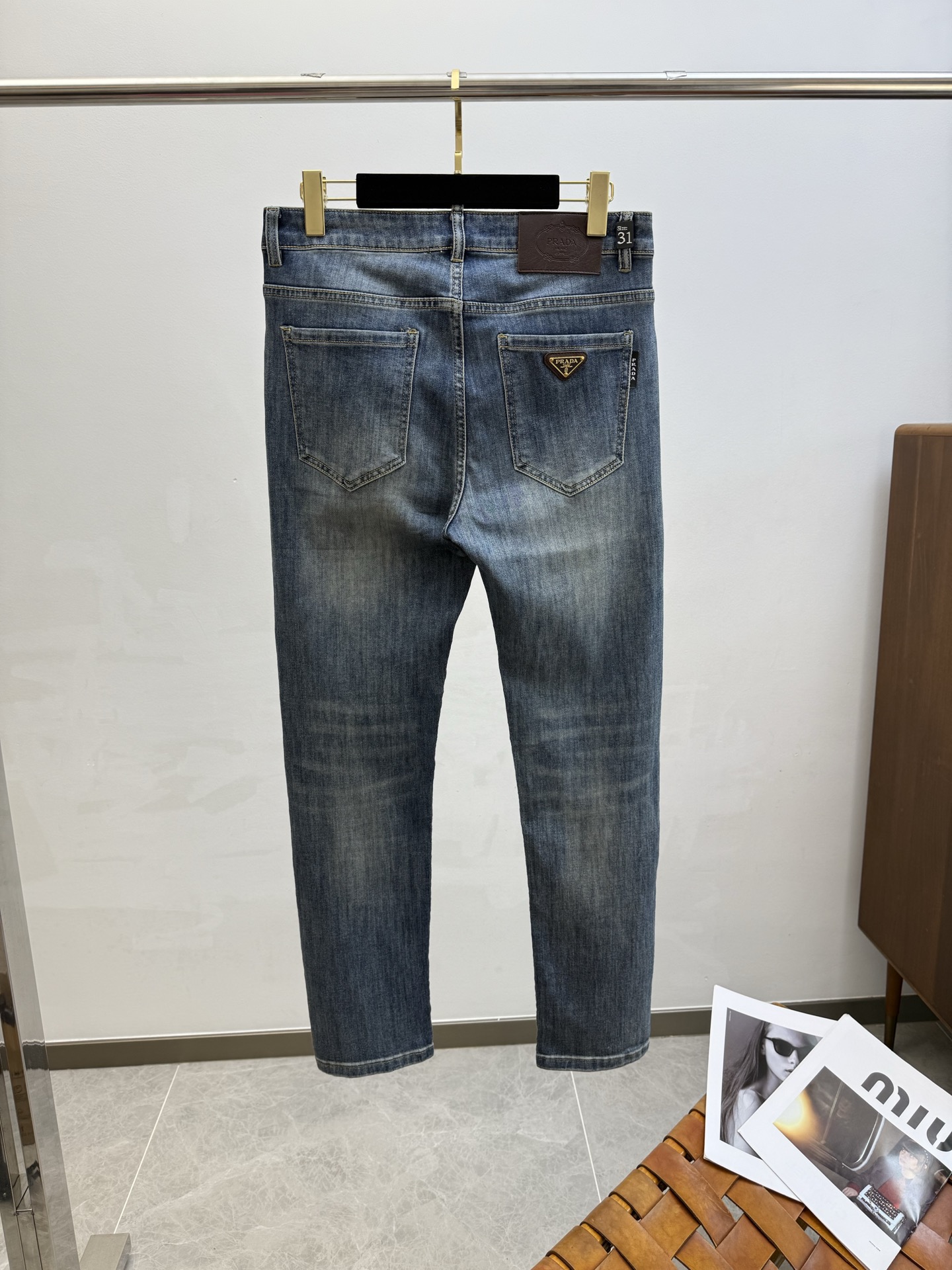 jeans