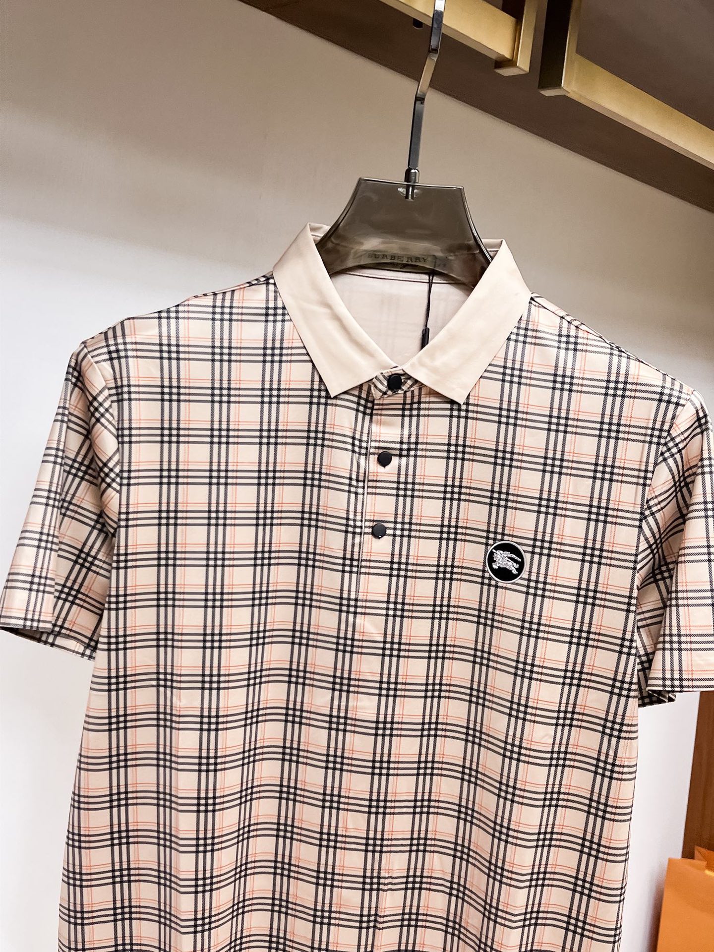 Polos