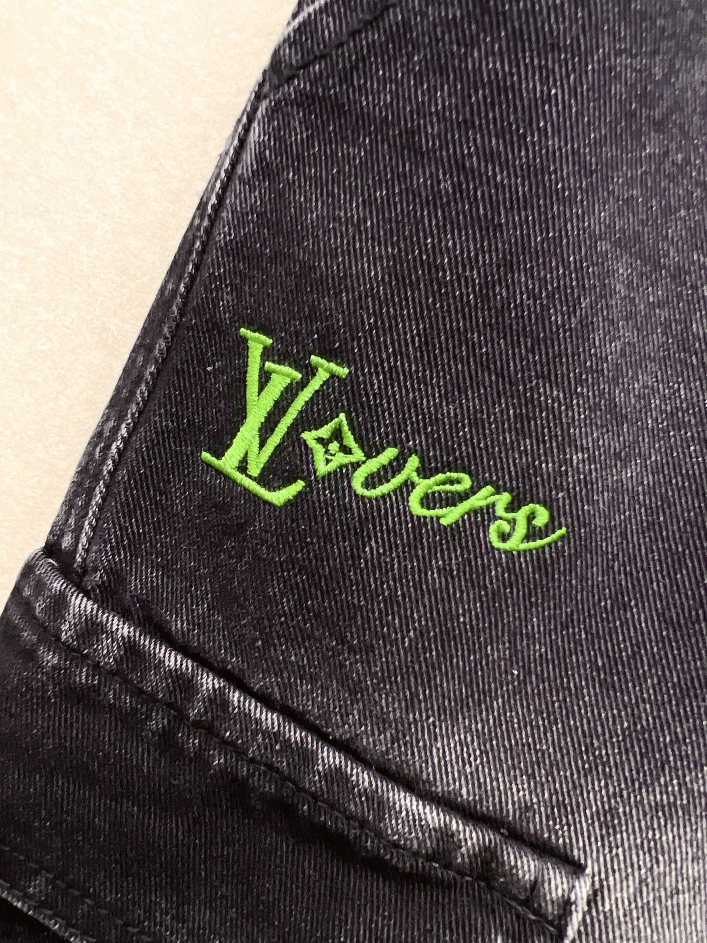 jeans