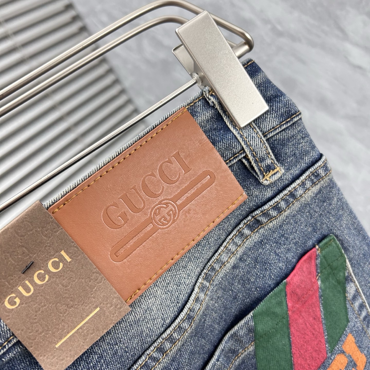 jeans