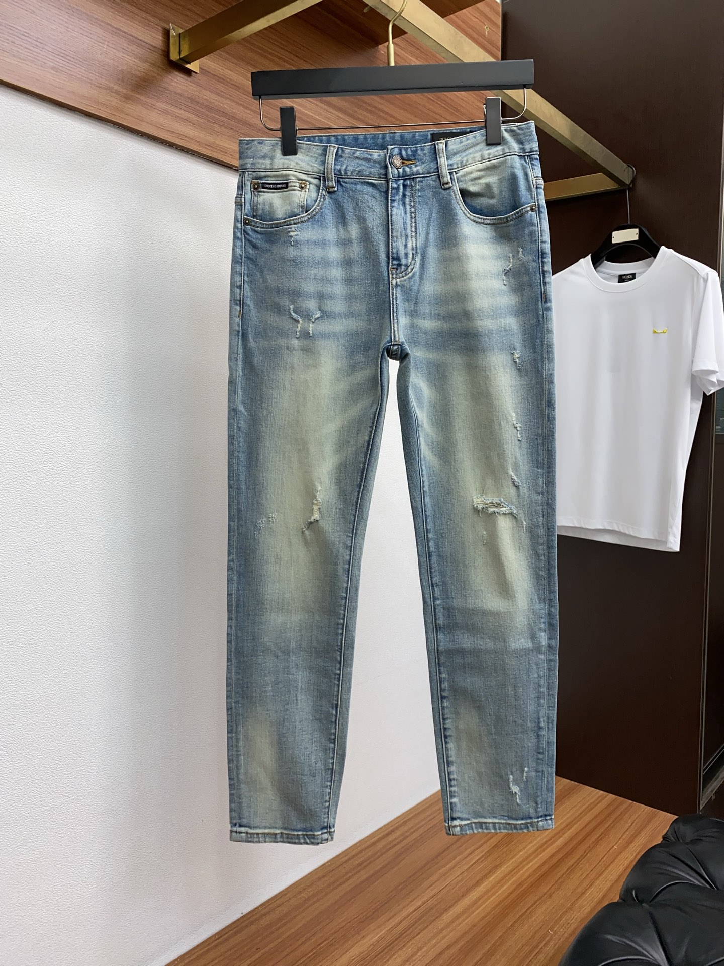 jeans