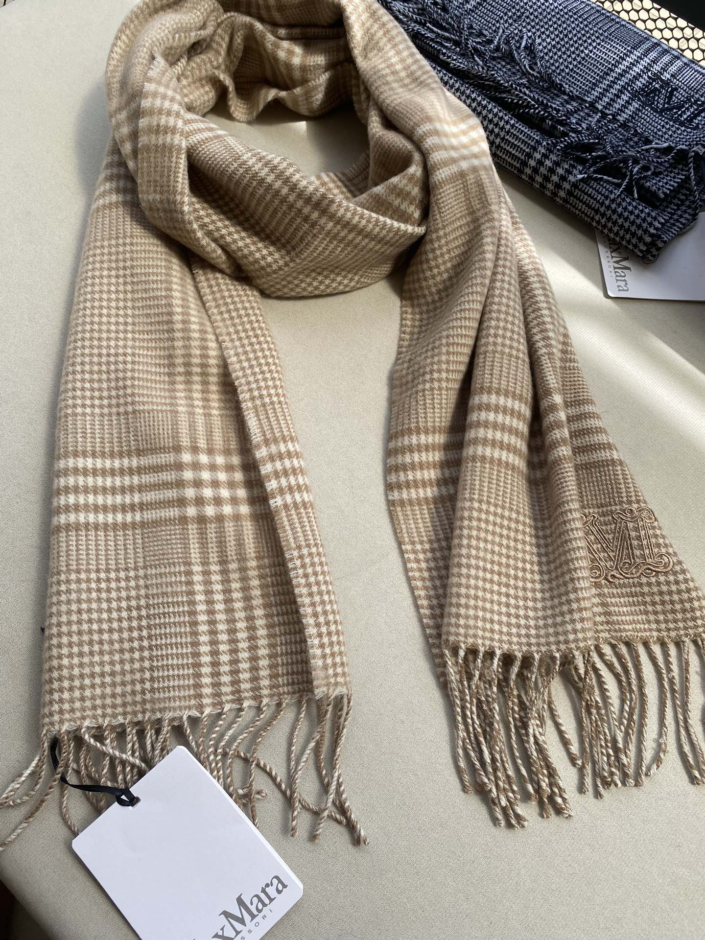 Celine-9