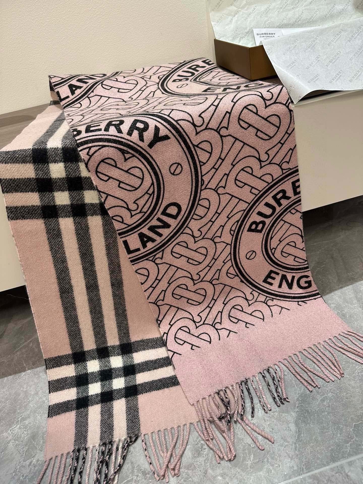 Burberry-9