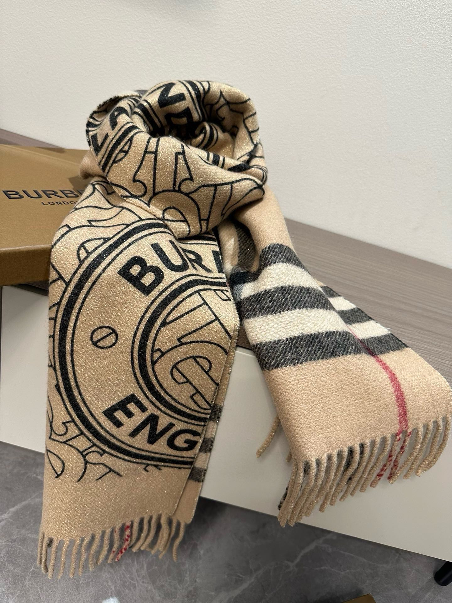 Burberry-9