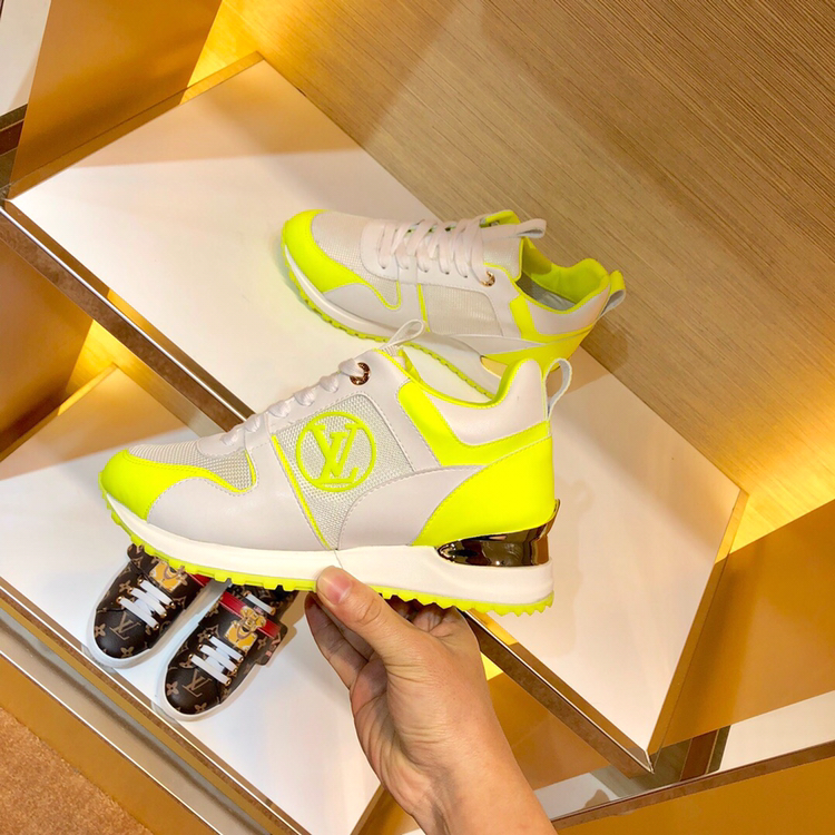 LVShoes
