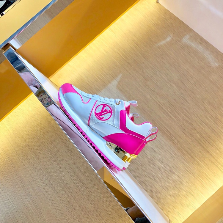 LVShoes