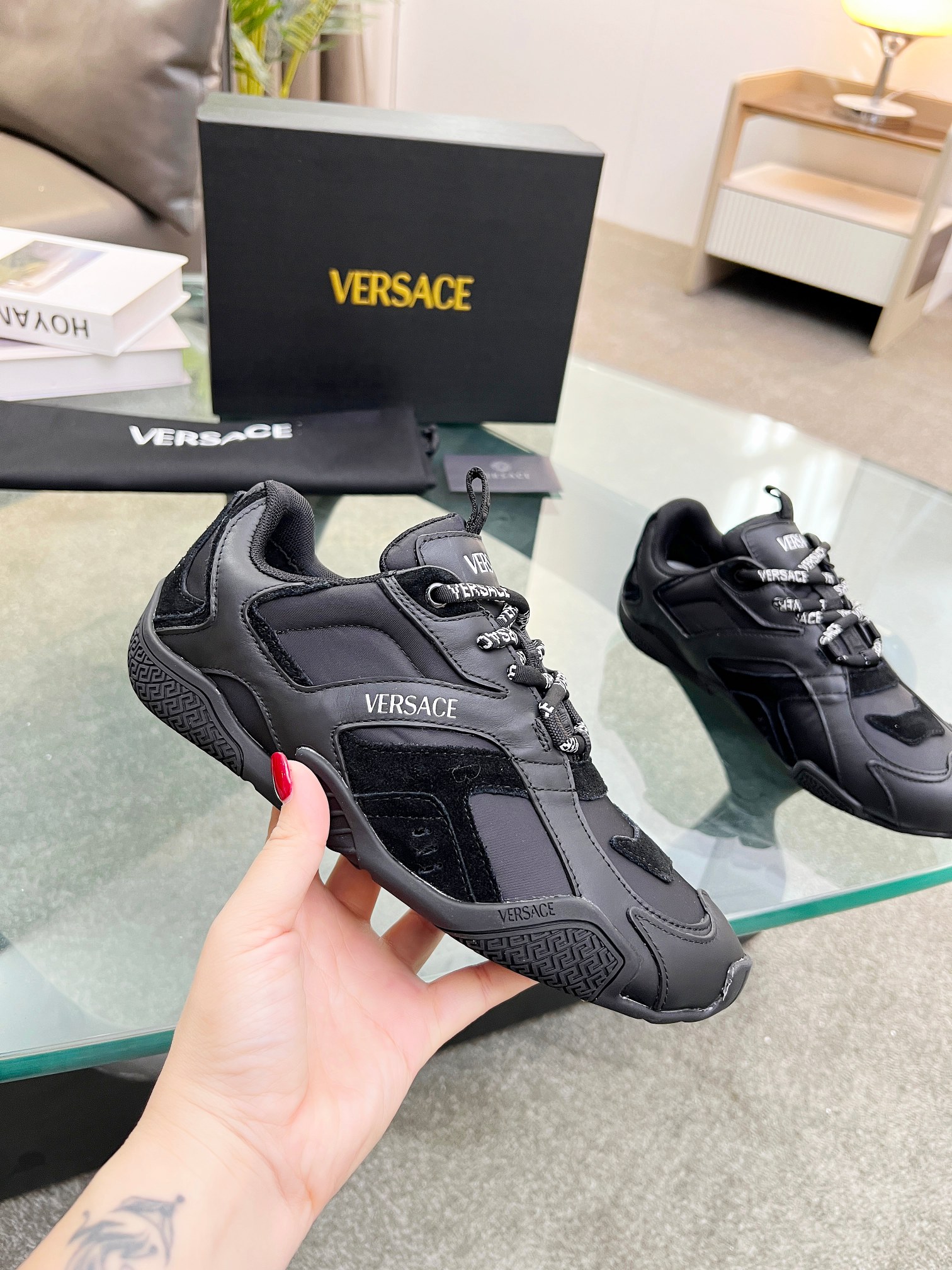 VersaceSHOES