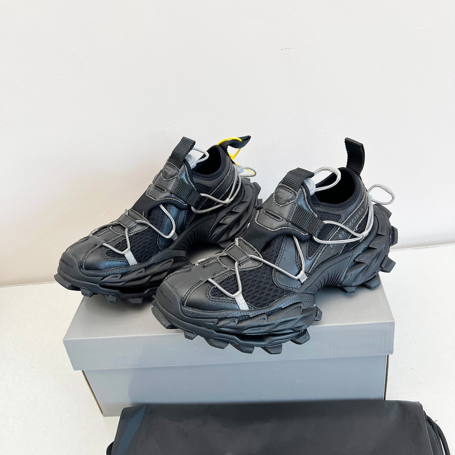 BalenciagaSHOES