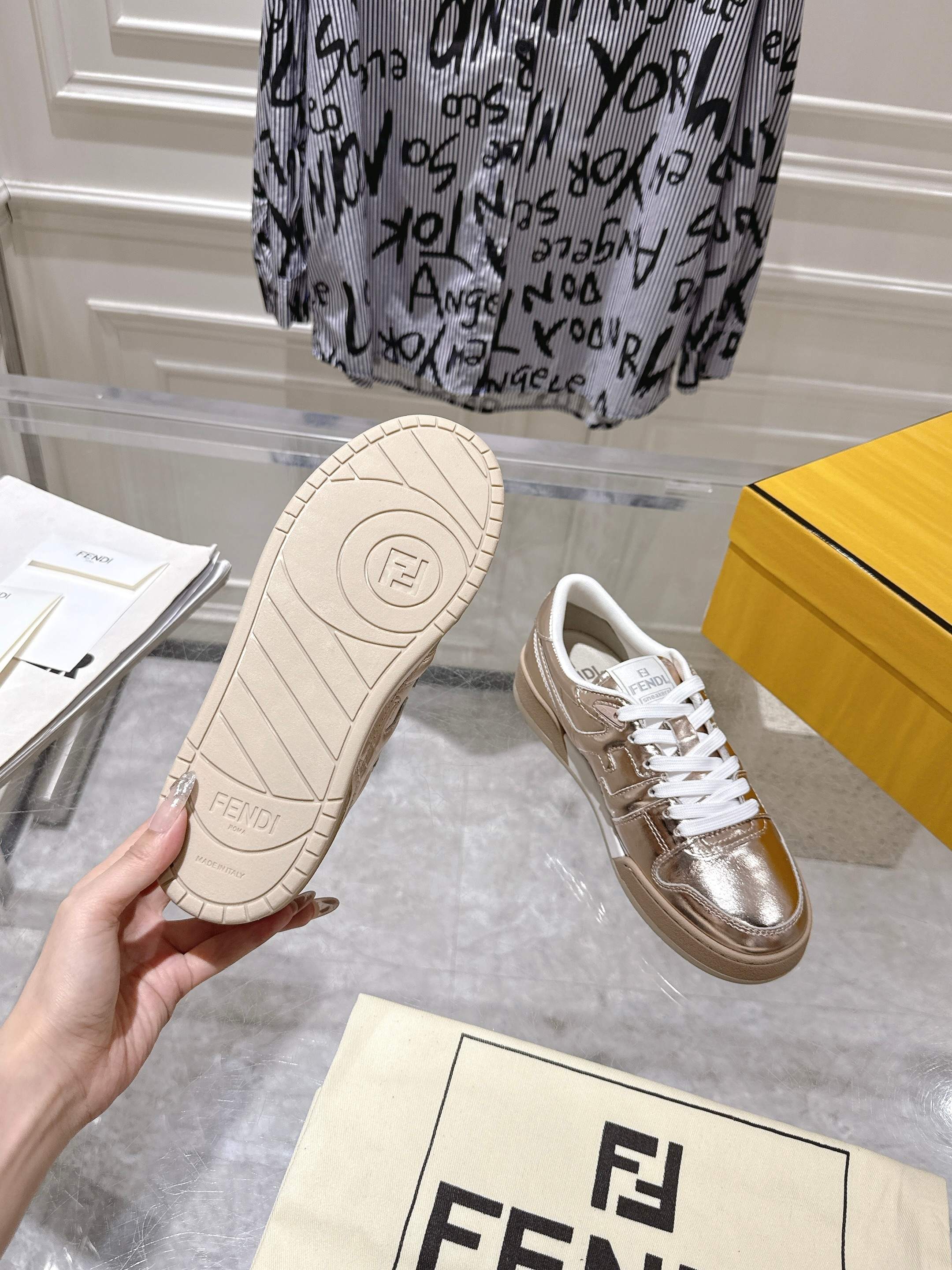 FendiSHOES