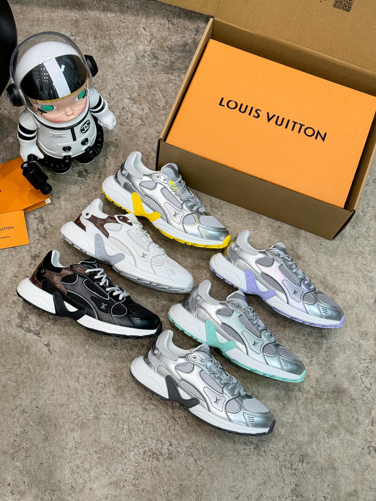 LVShoes