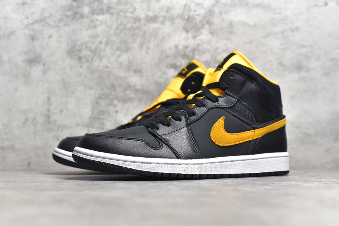AirJordan1MidSHOES