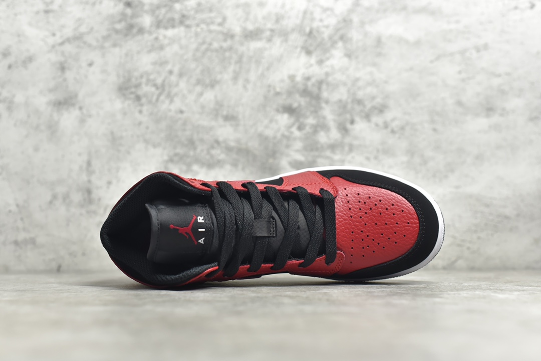 AirJordan1MidSHOES