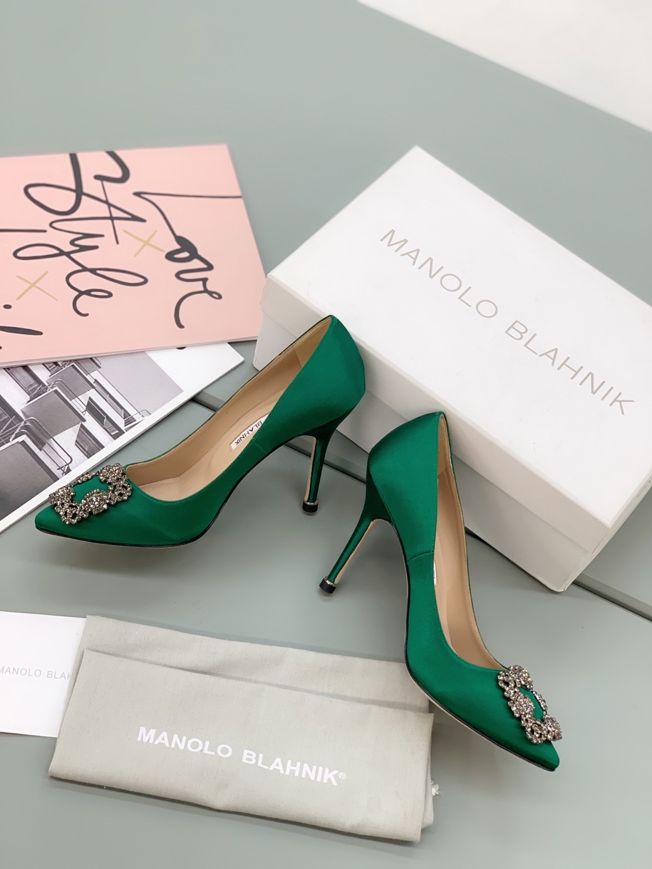 Womens shoes collection