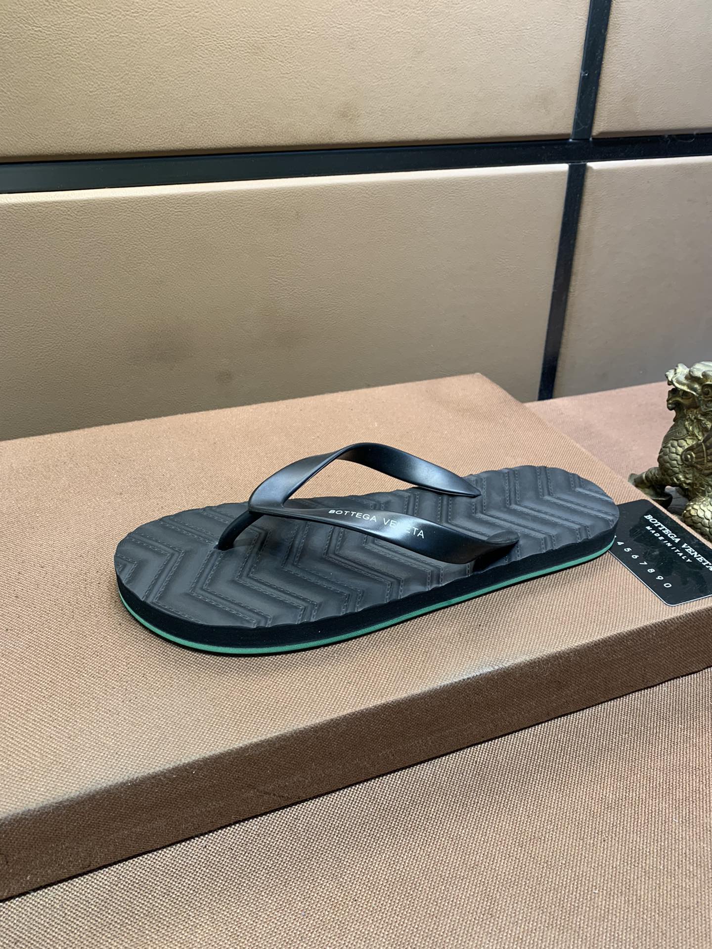BVSHOES