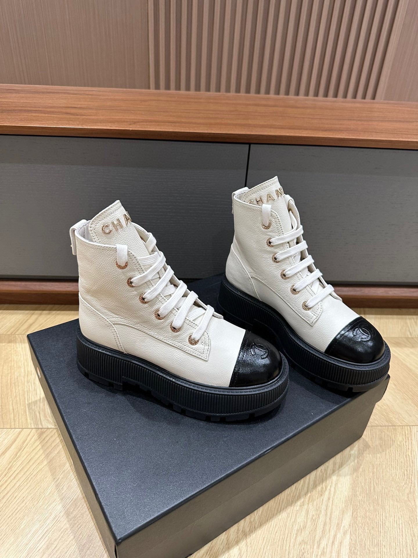 ChanelSHOES