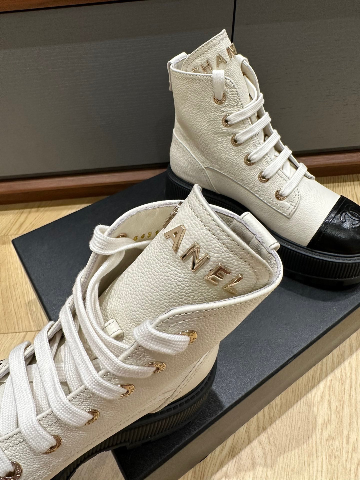 ChanelSHOES