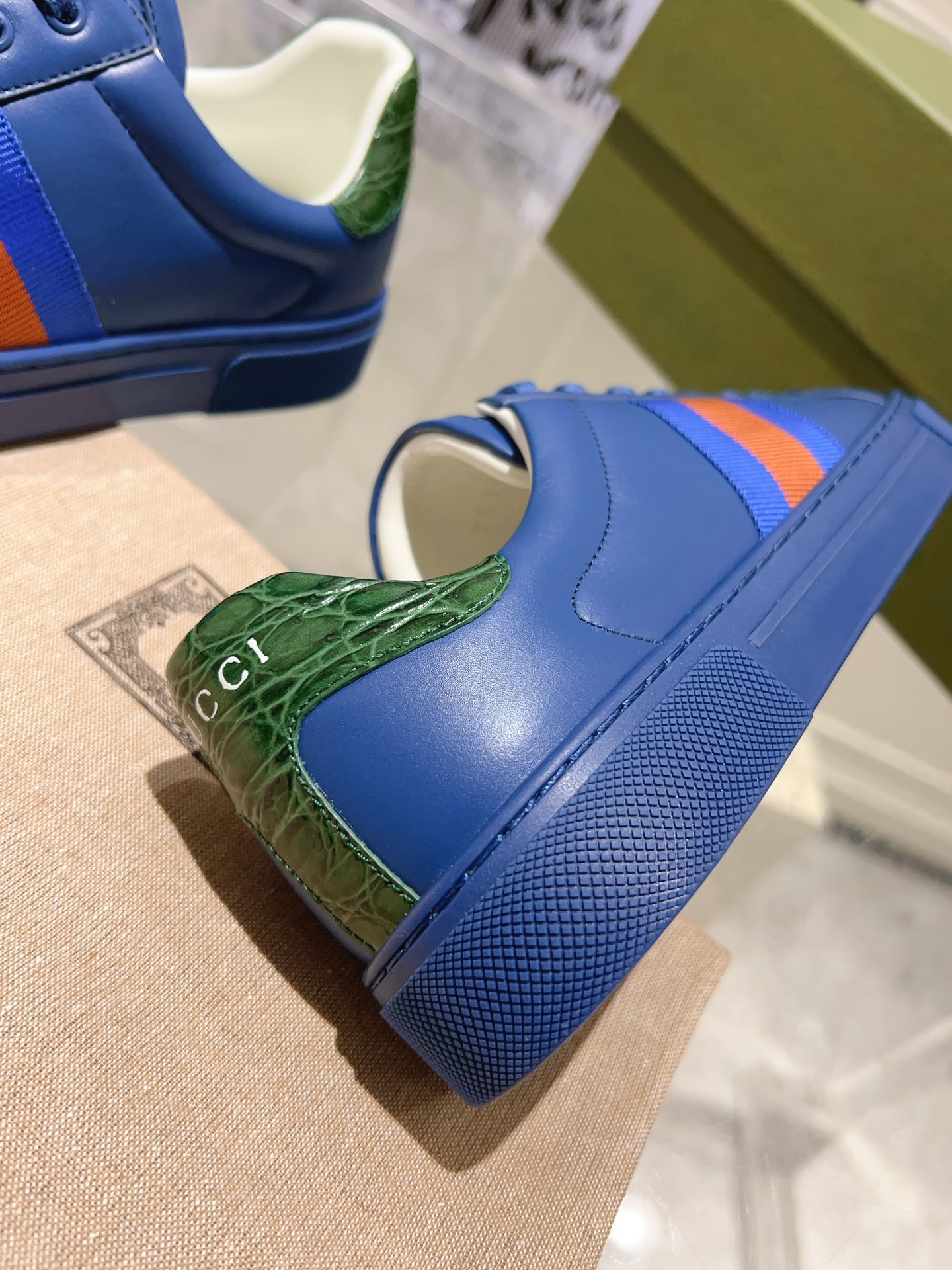 GucciShoes