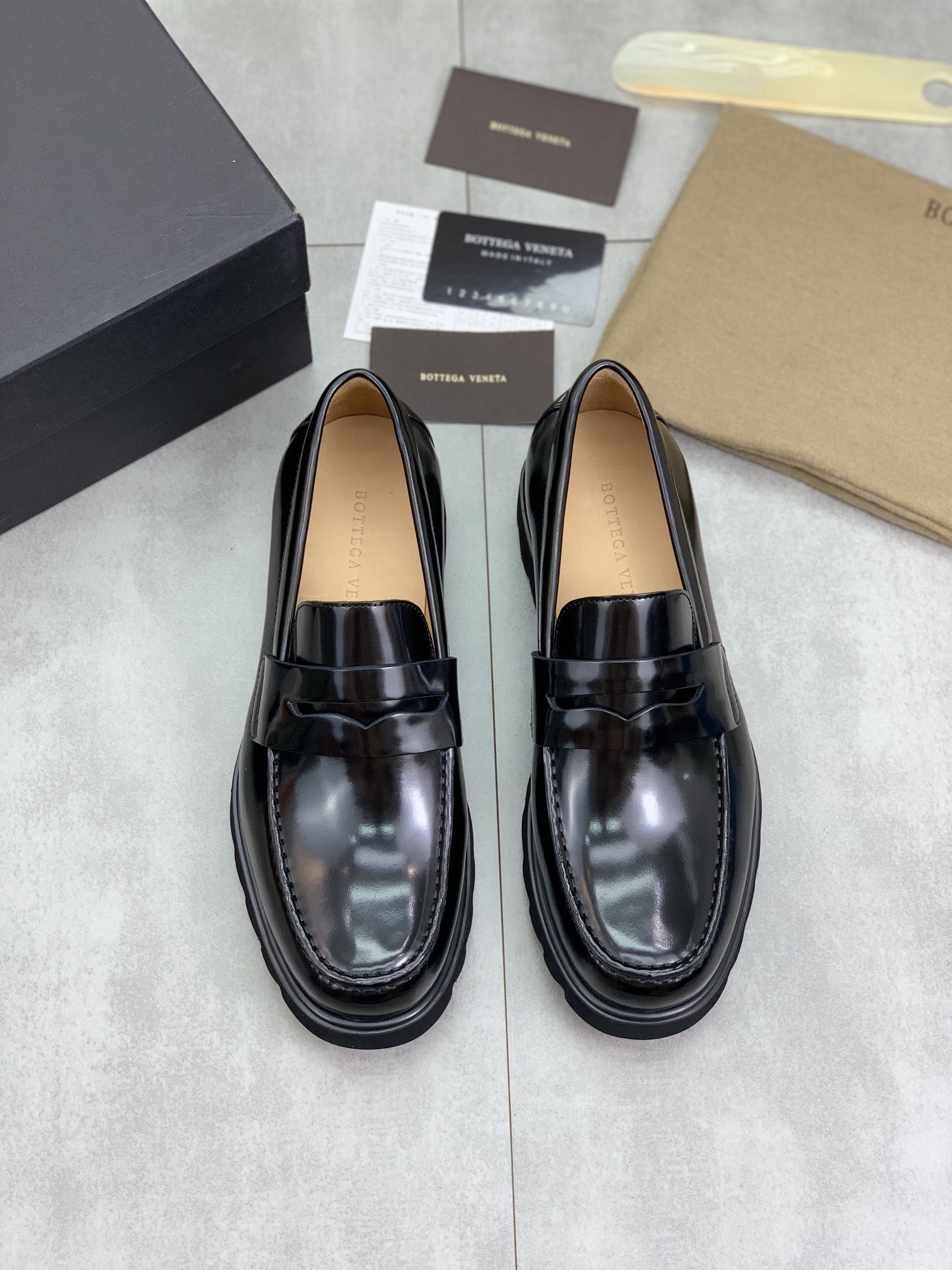 BVSHOES