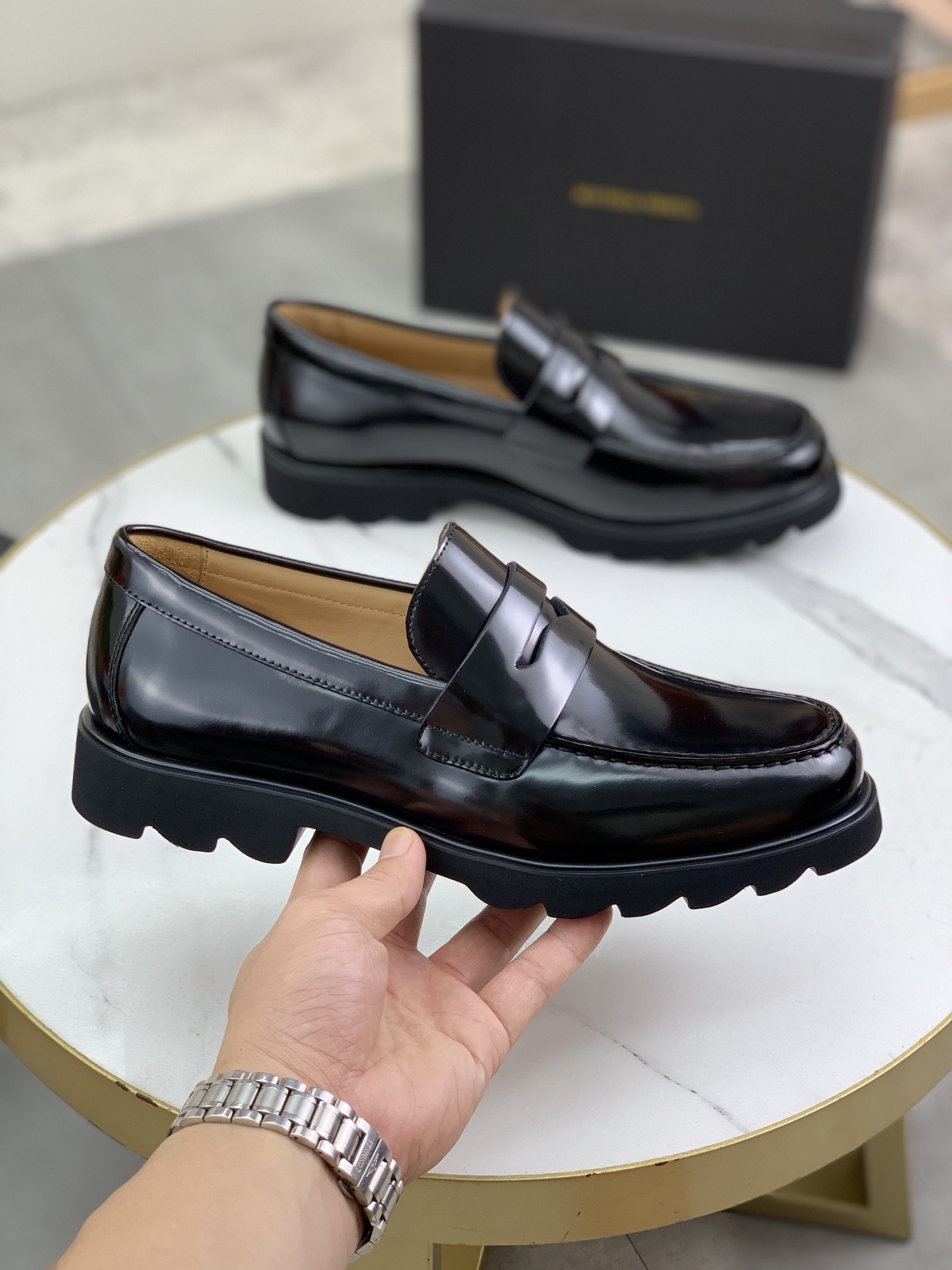 BVSHOES