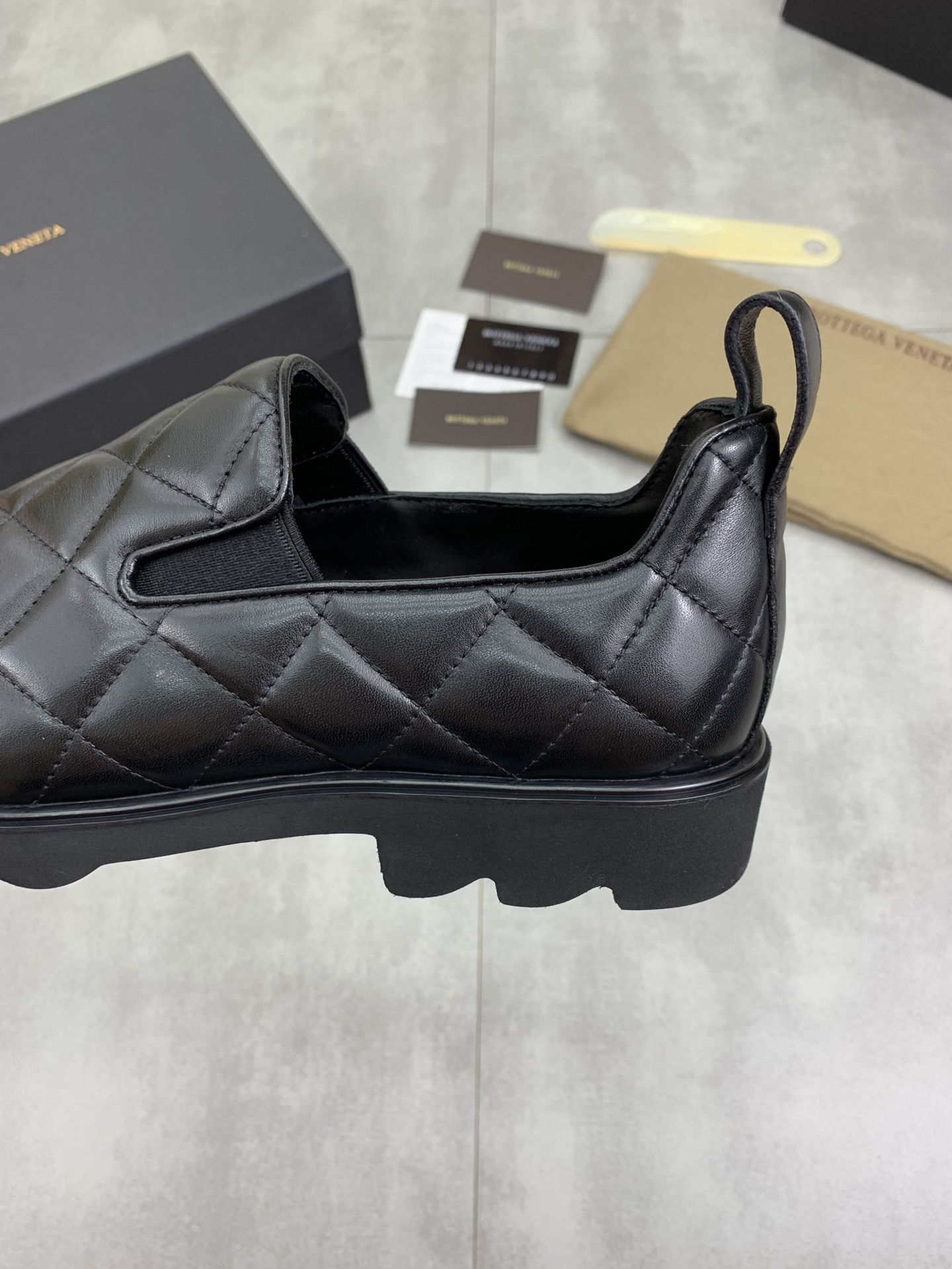 BVSHOES