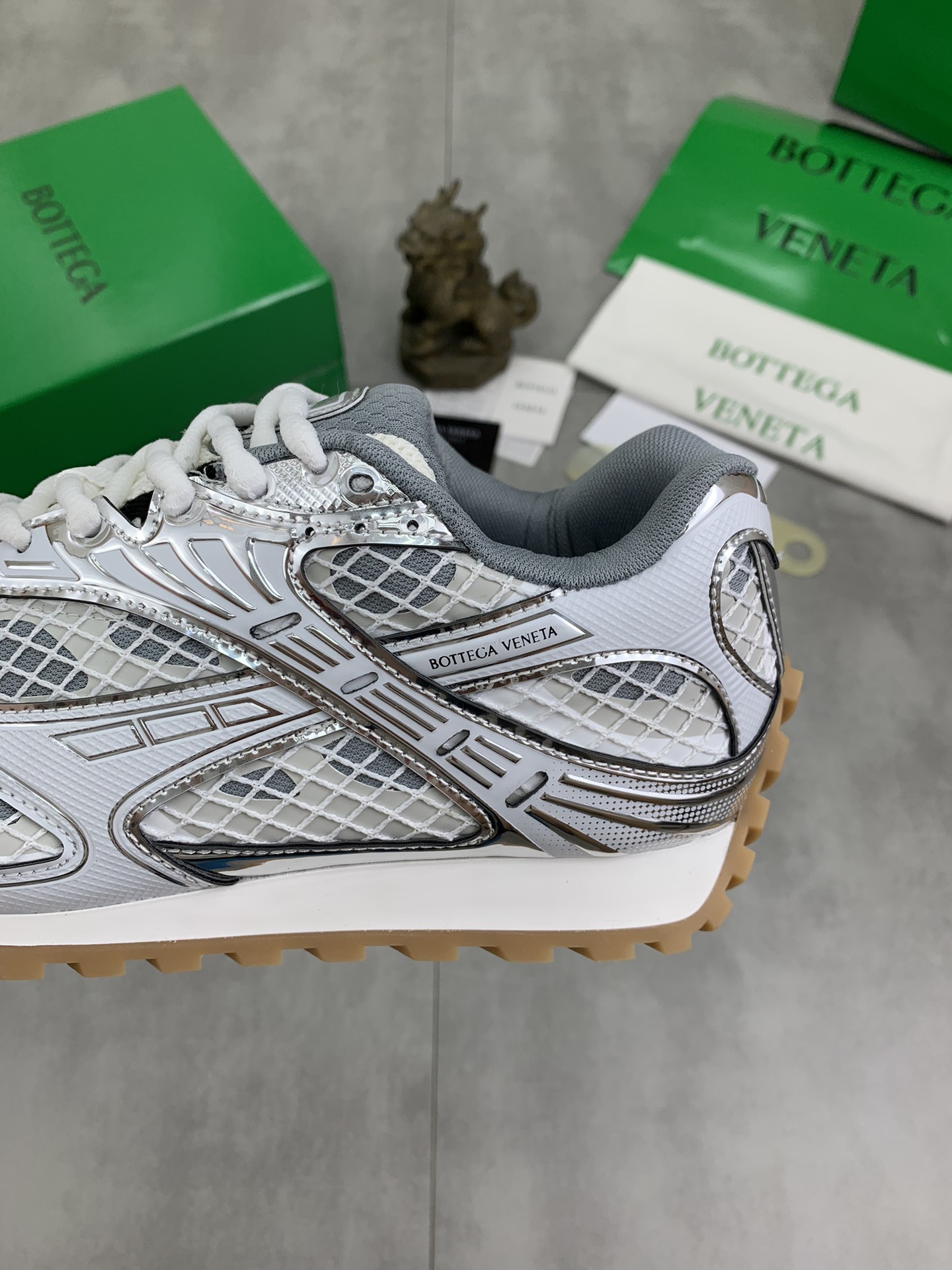 BVSHOES