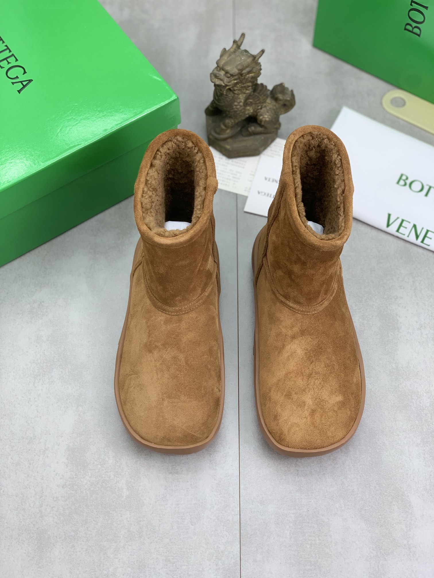 BVSHOES