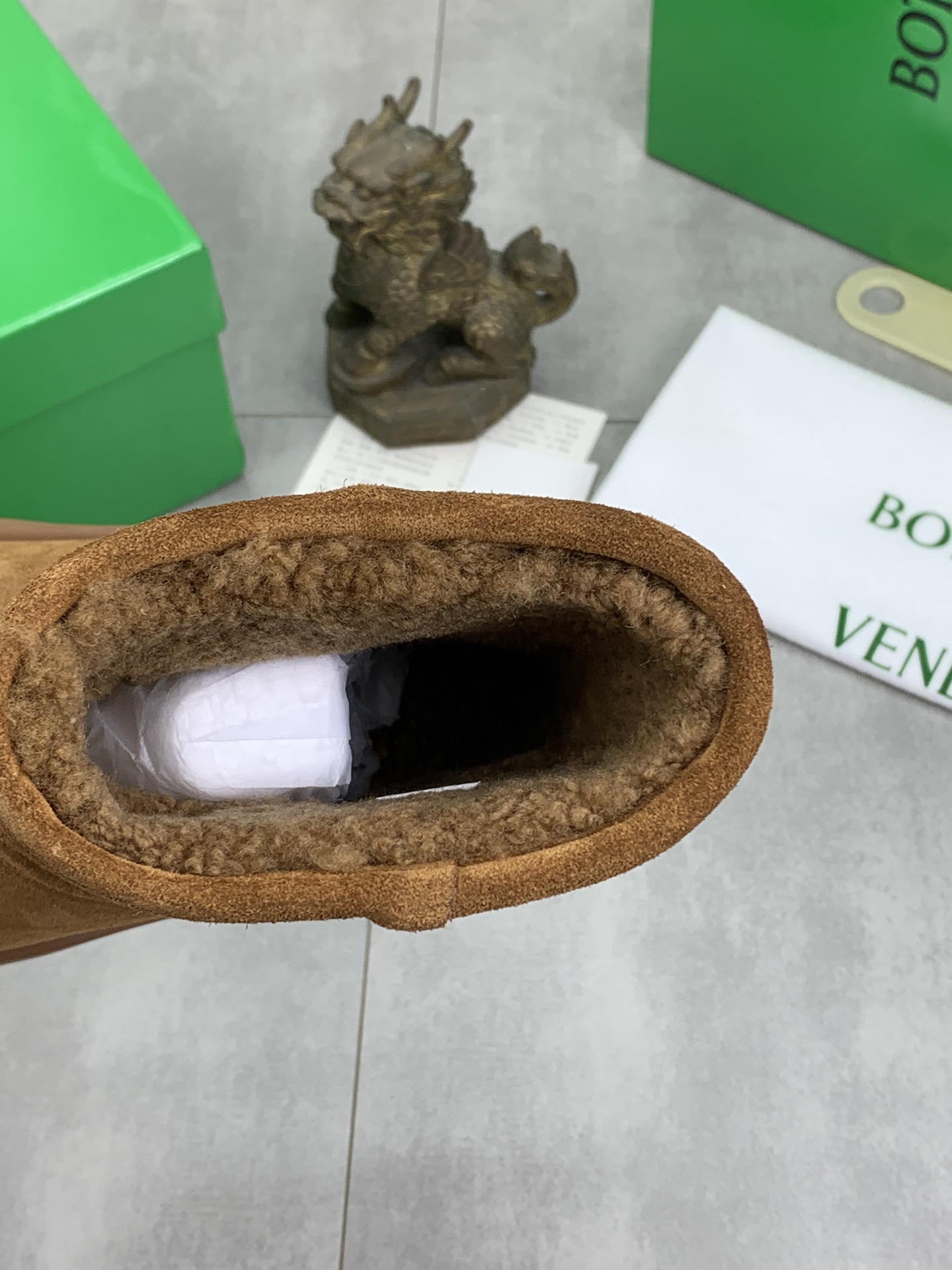 BVSHOES