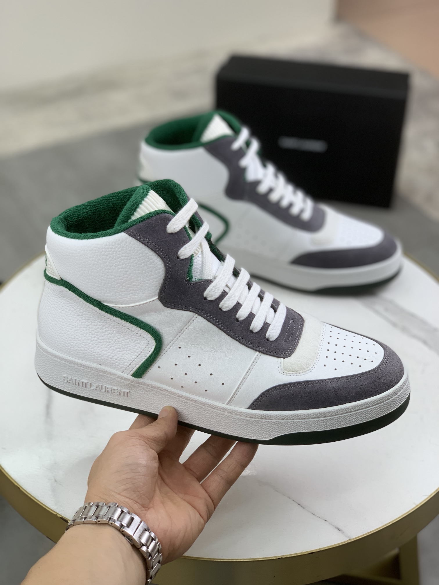YSLSHOES