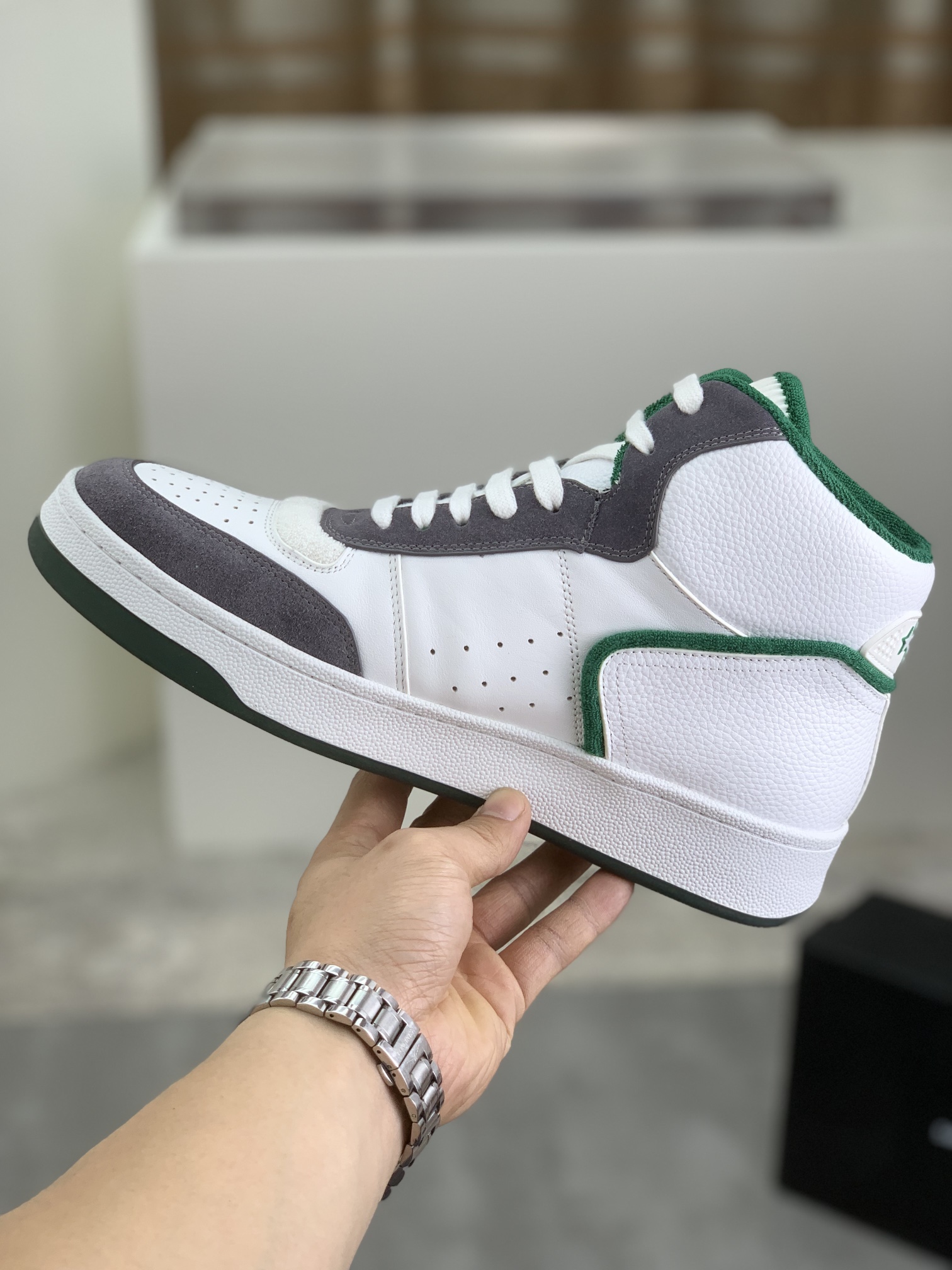 YSLSHOES