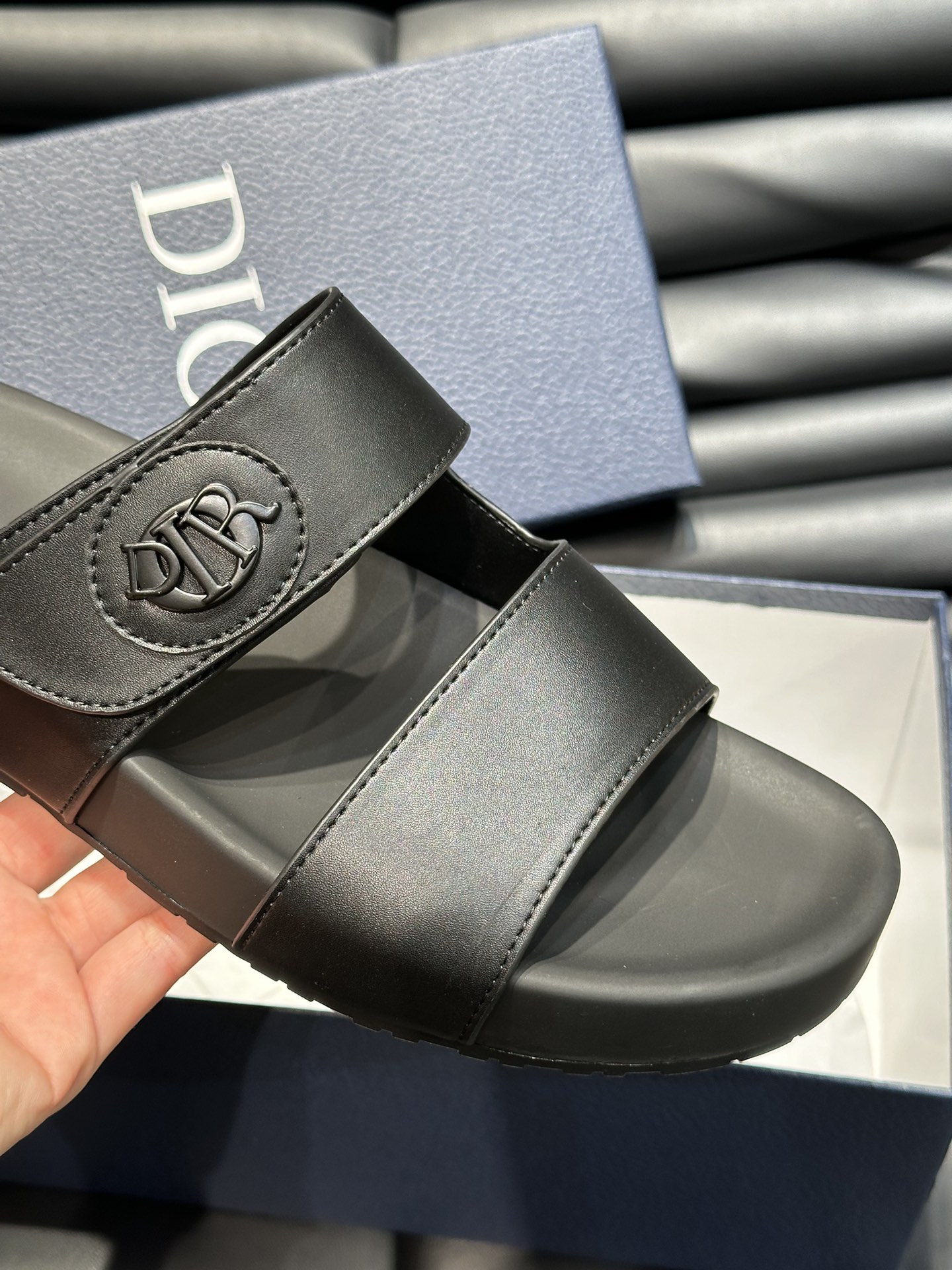 DiorSHOES