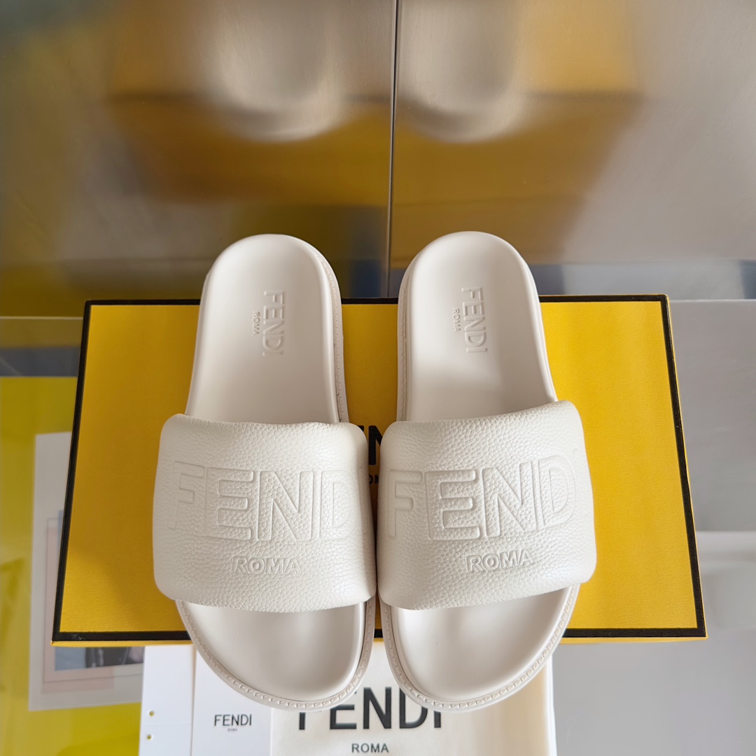 FendiSHOES