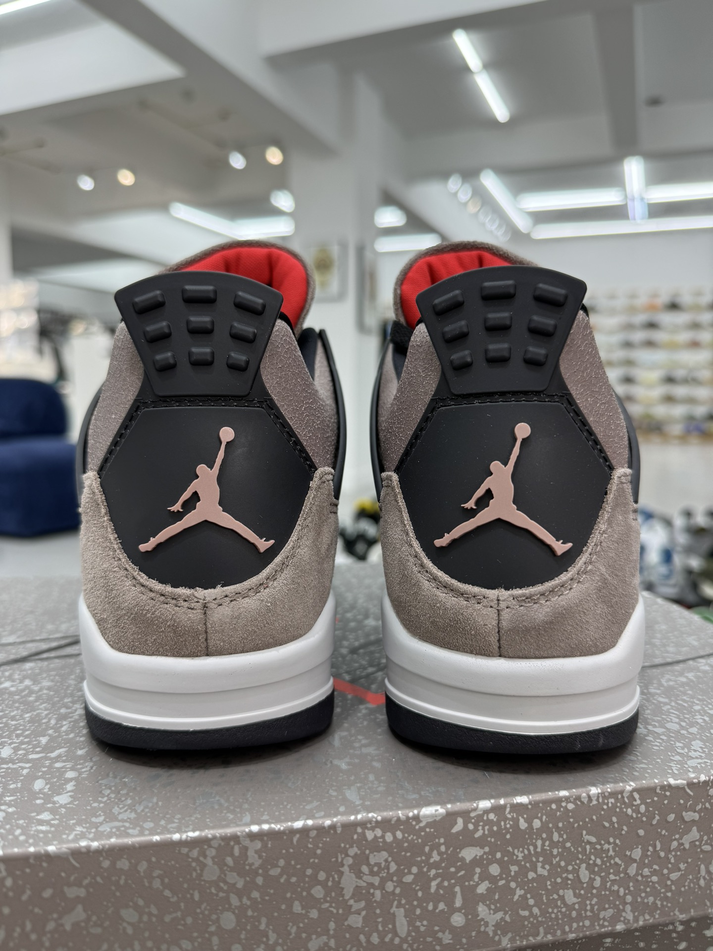 AirJordan4SHOES