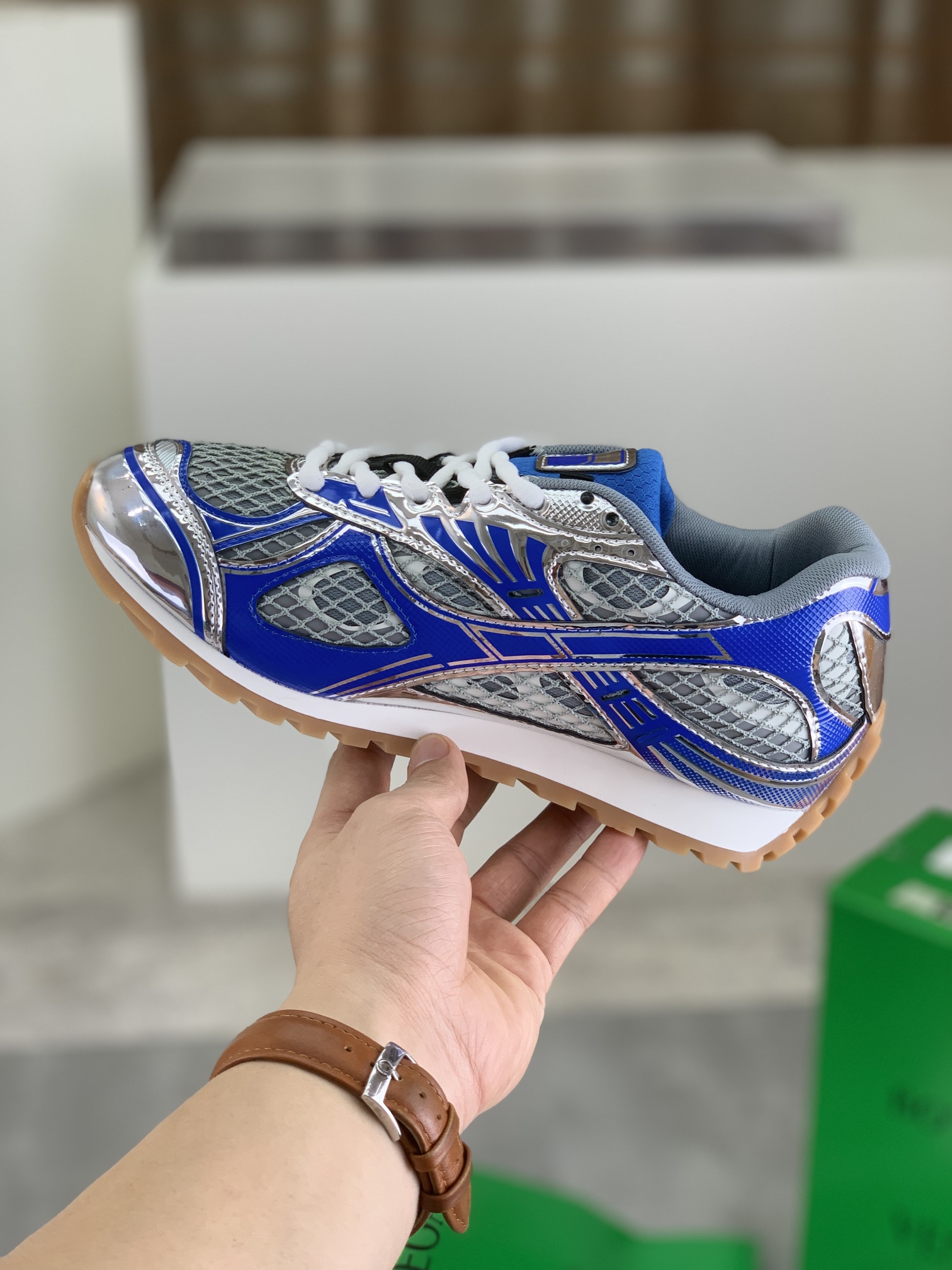 BVSHOES