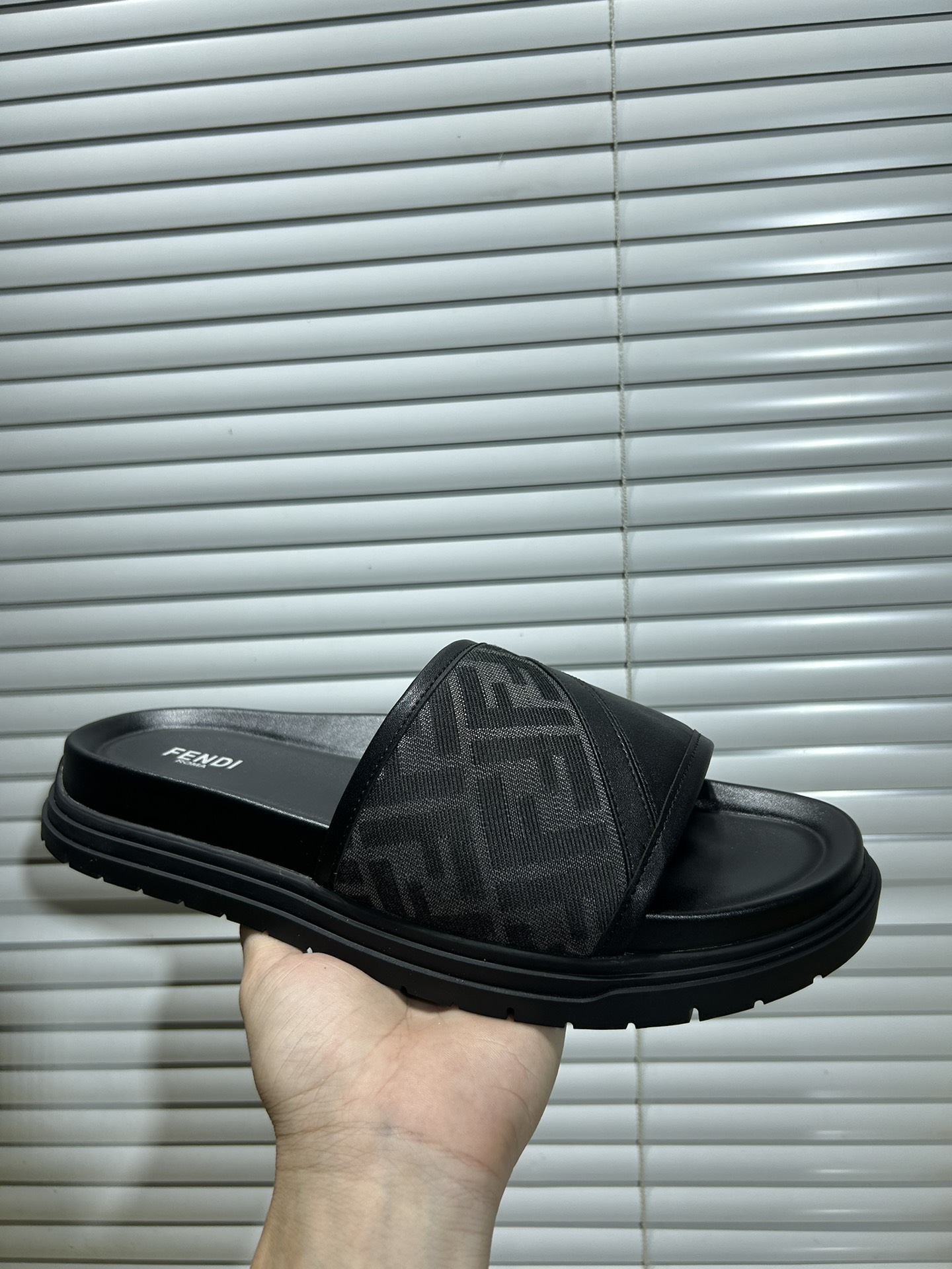 FendiSHOES