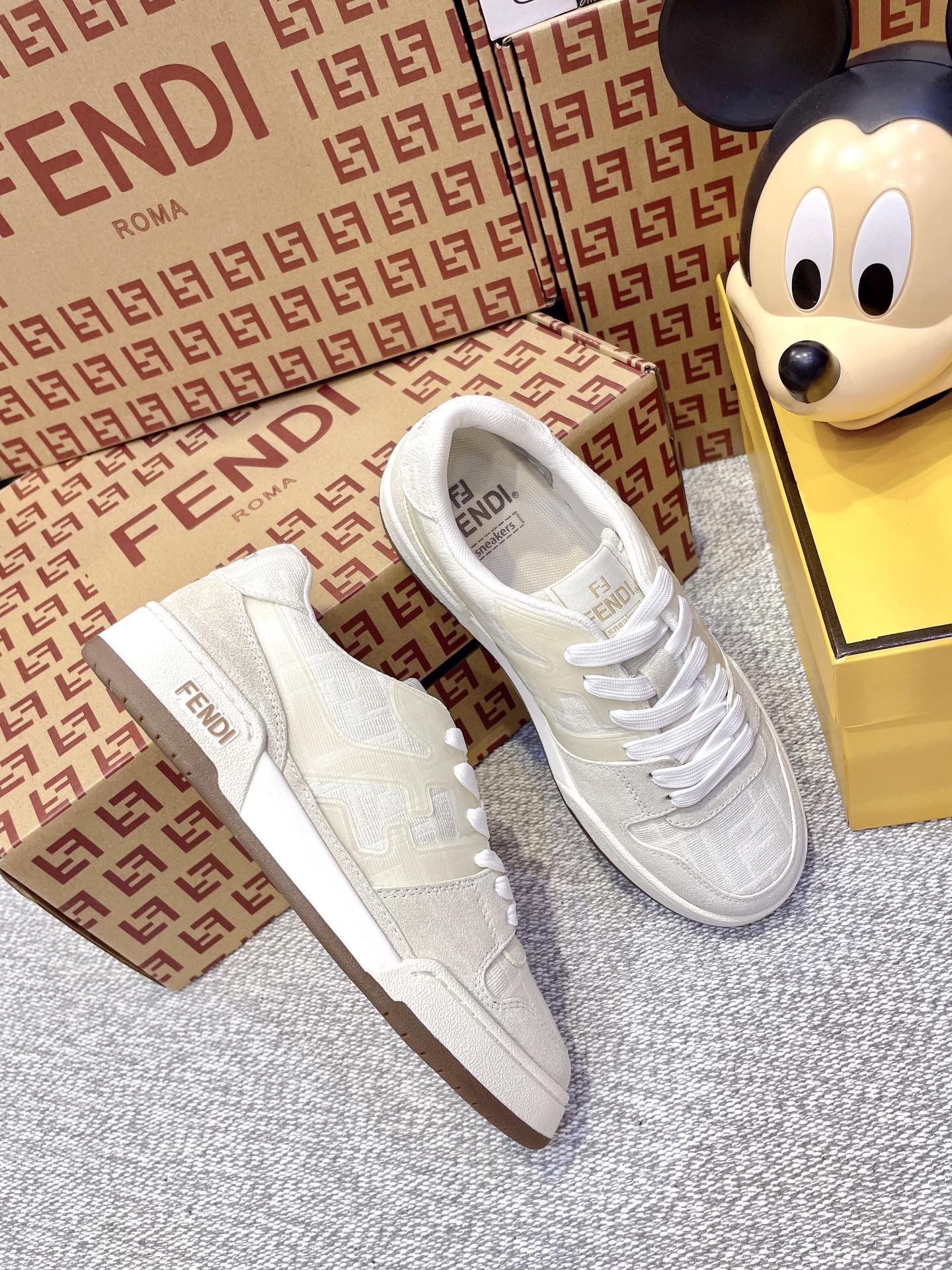 FendiSHOES