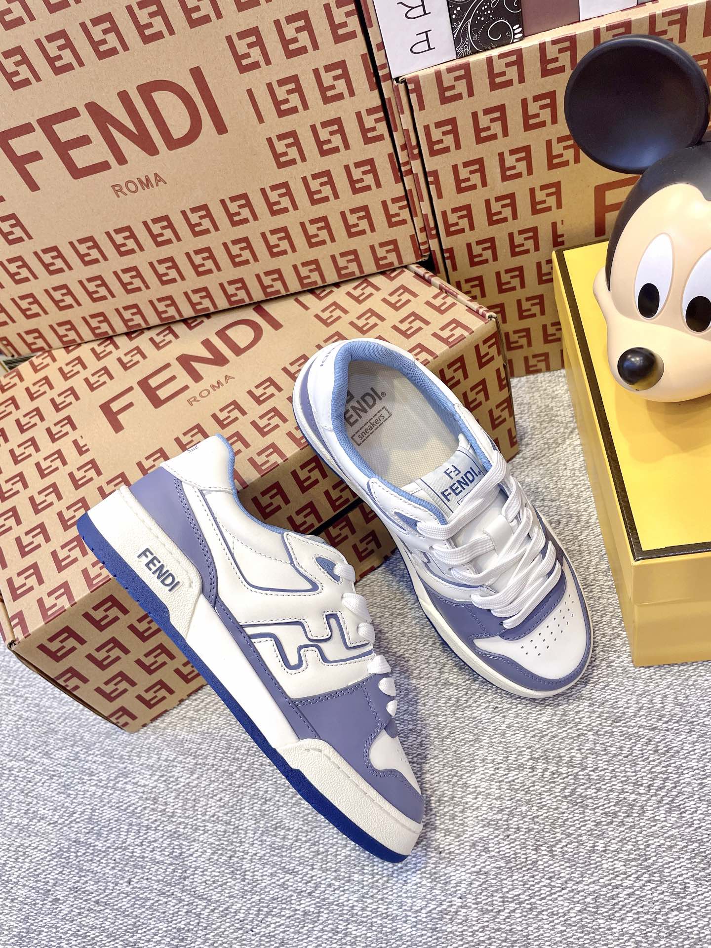 FendiSHOES