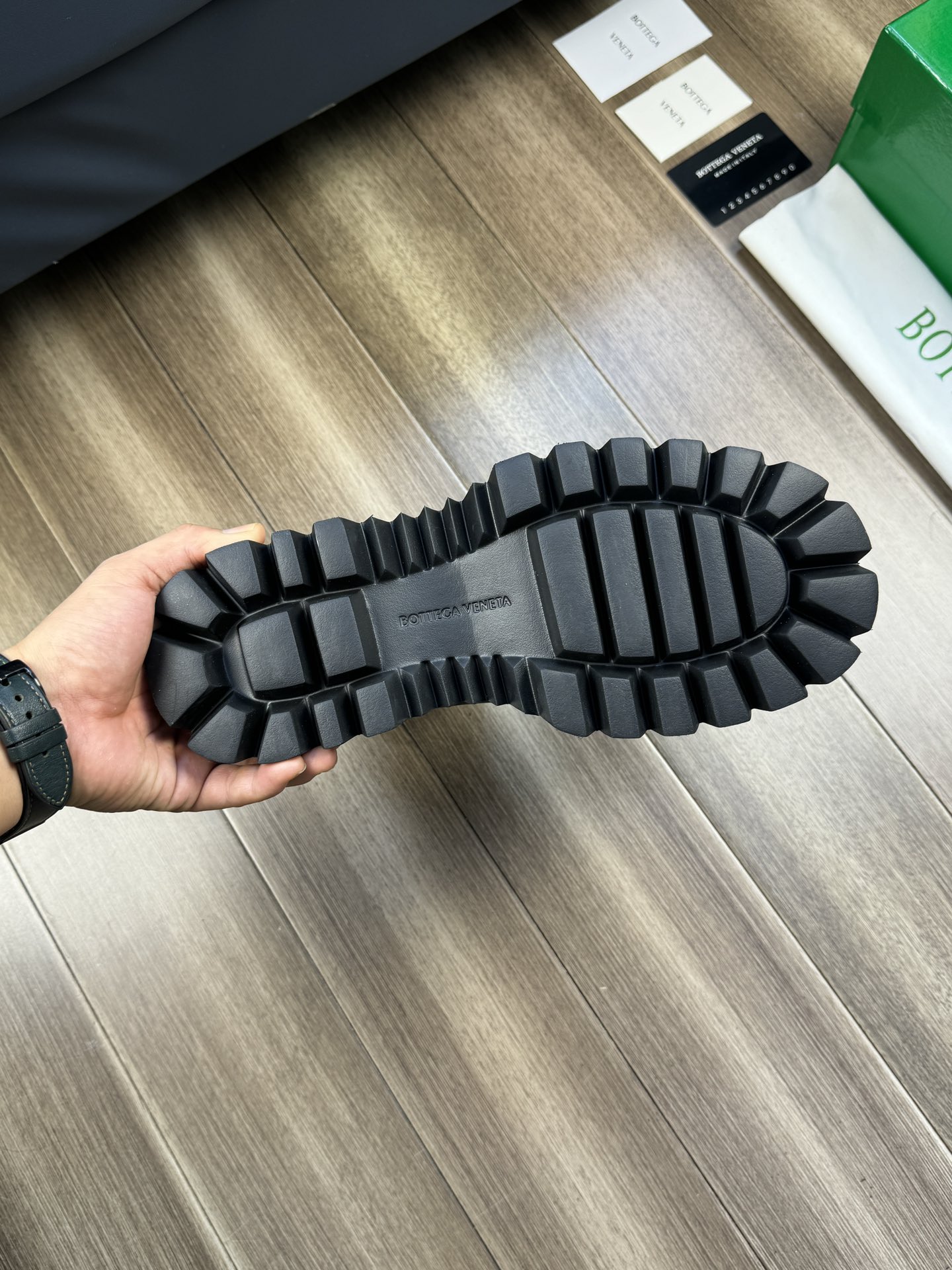 BVSHOES