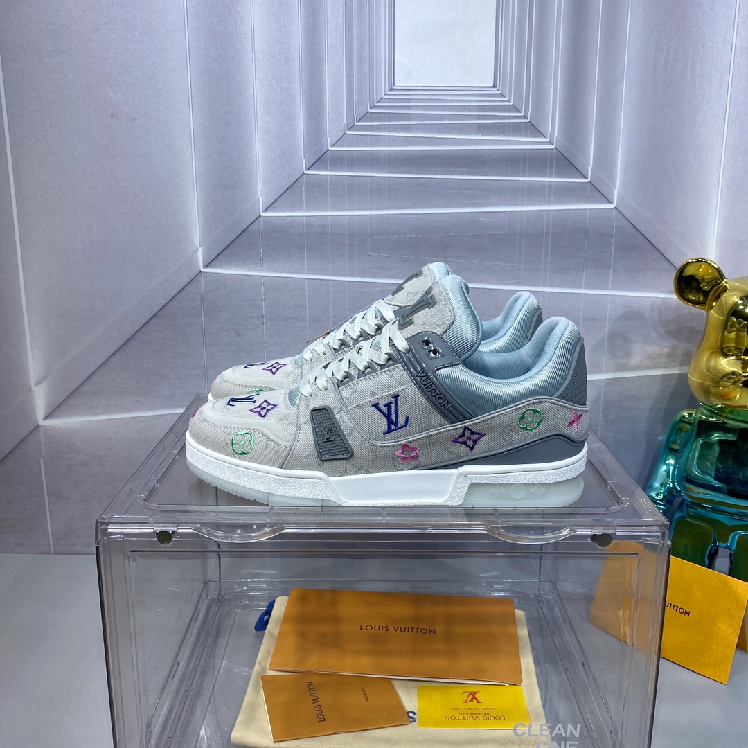 LVShoes