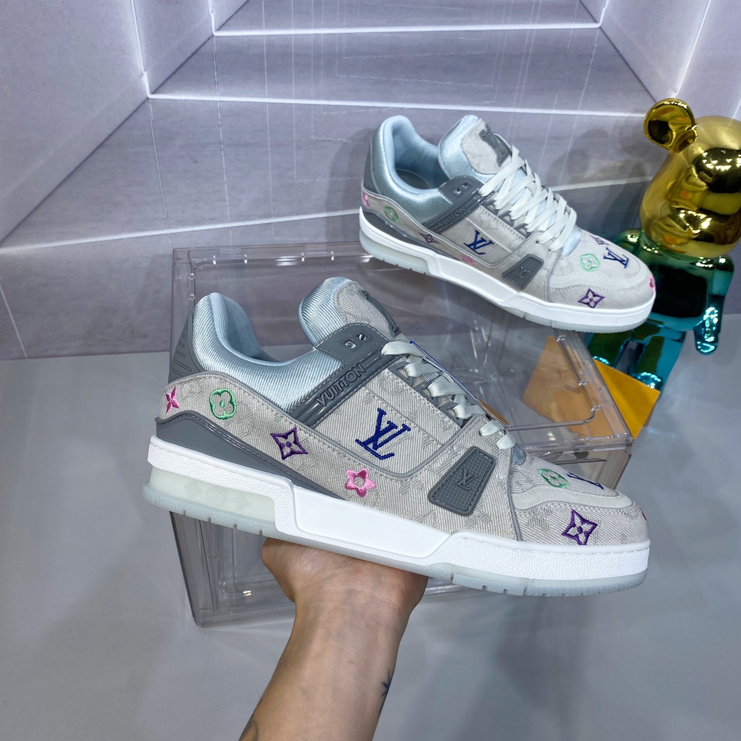 LVShoes