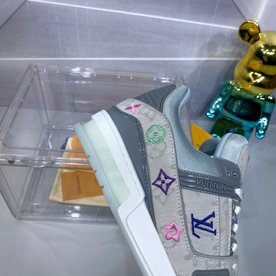 LVShoes