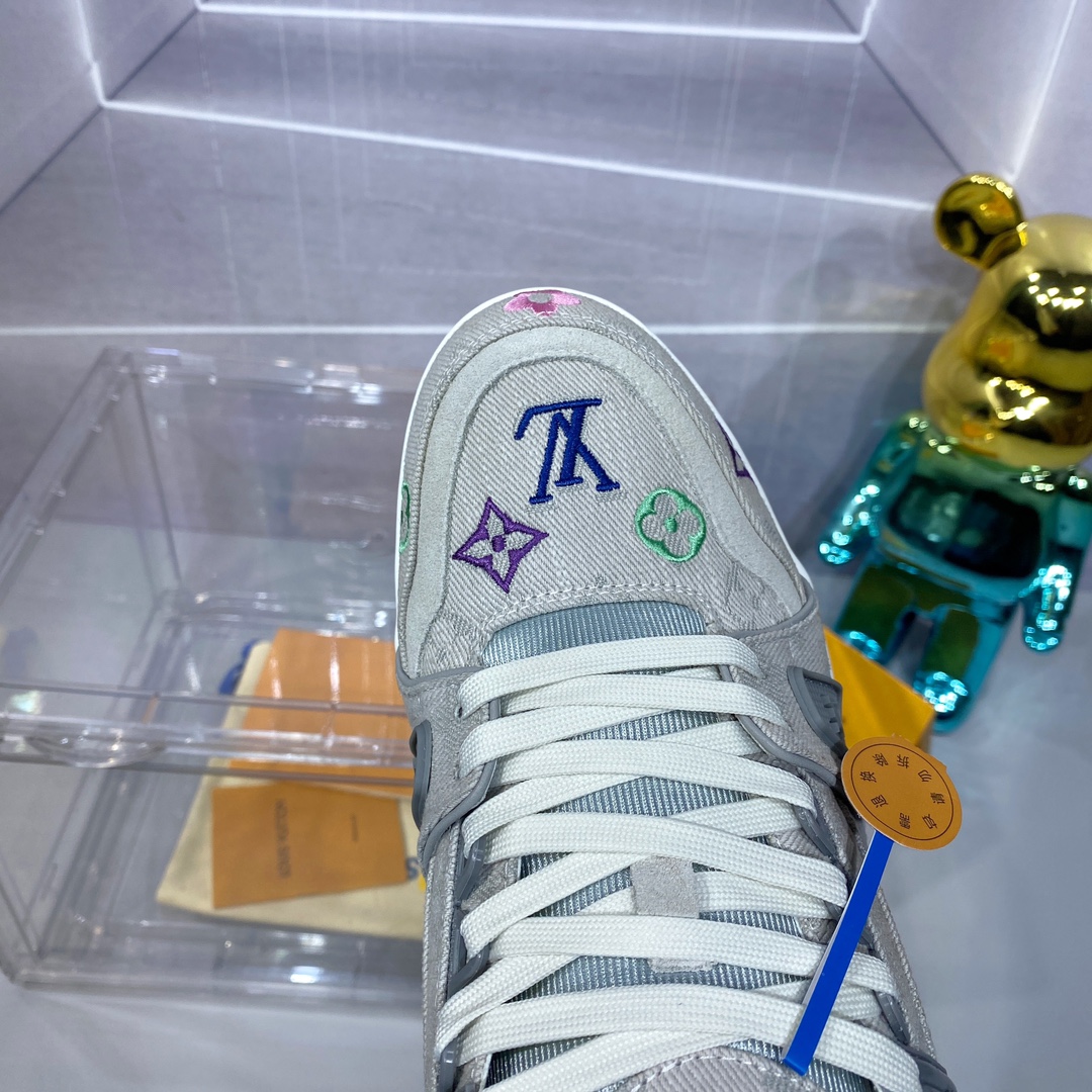 LVShoes