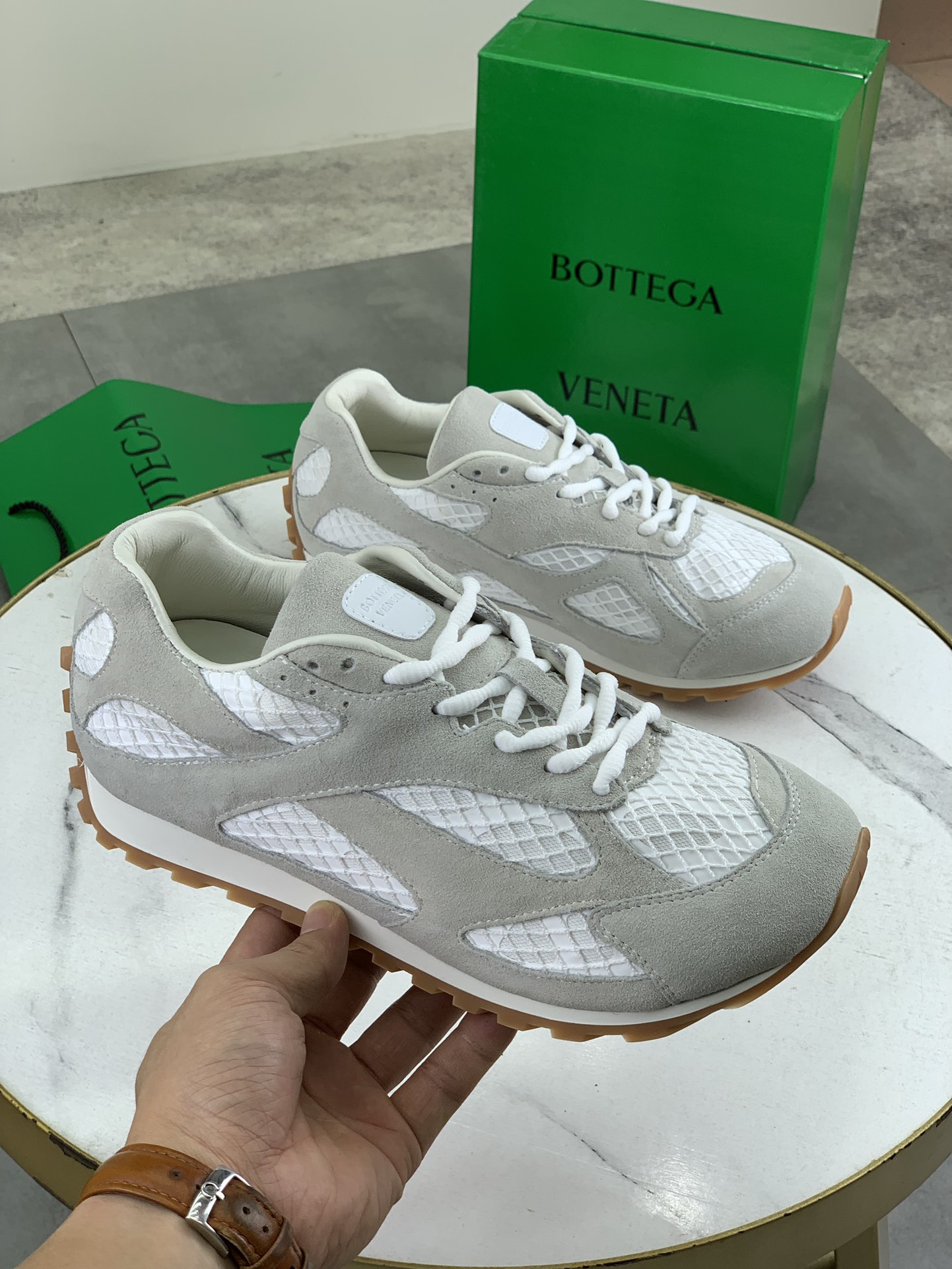 BVSHOES