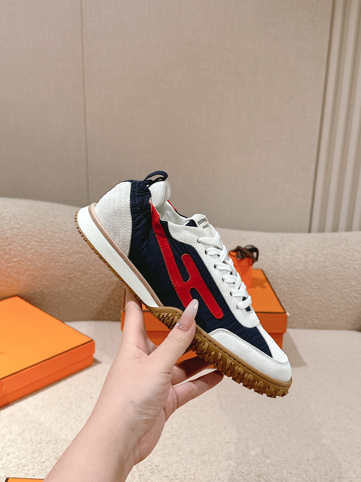 HERMESShoes